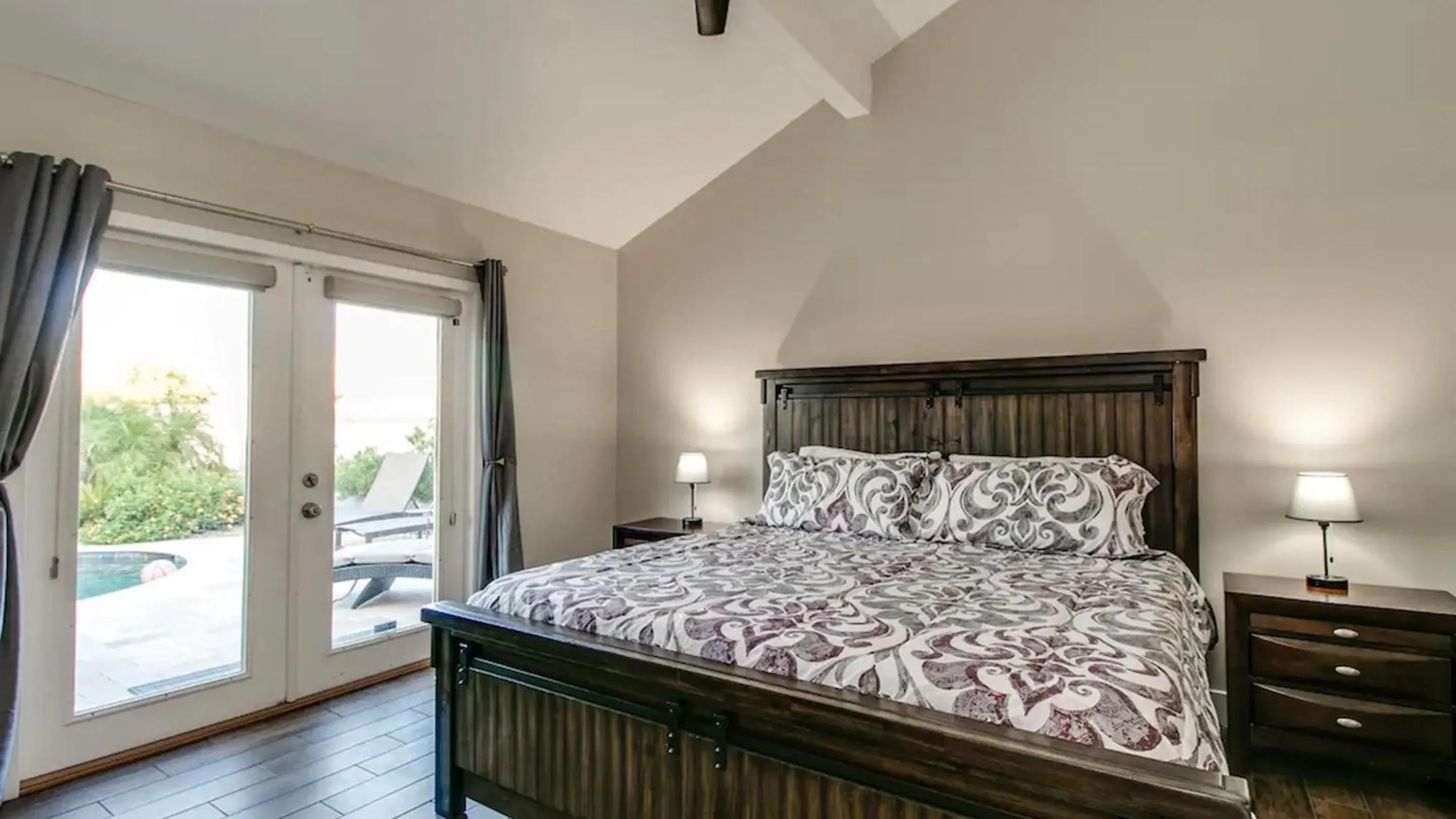 Other, Bed in Spectacular Hilltop Home wResort Like Backyard