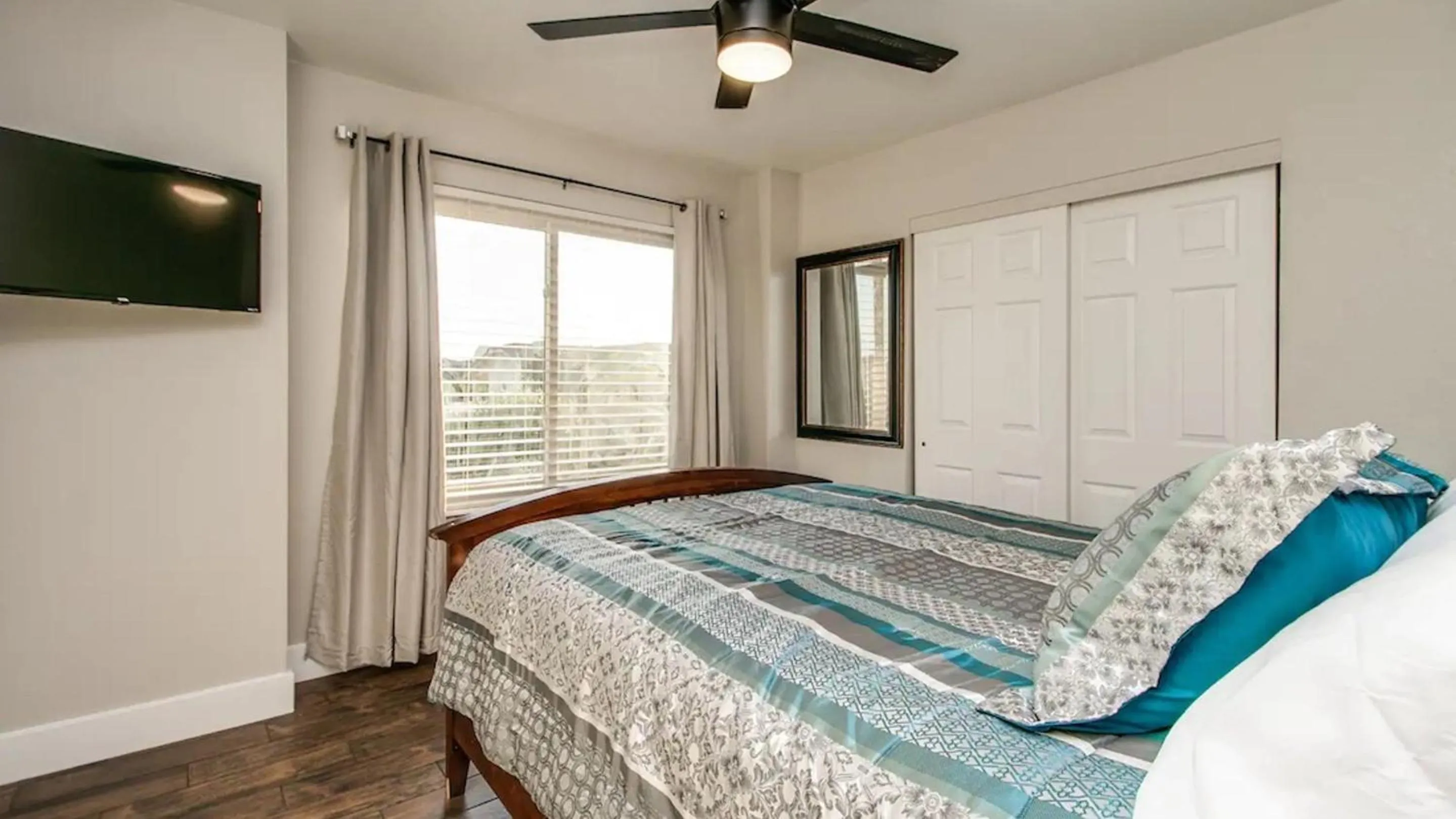 Other, Bed in Spectacular Hilltop Home wResort Like Backyard