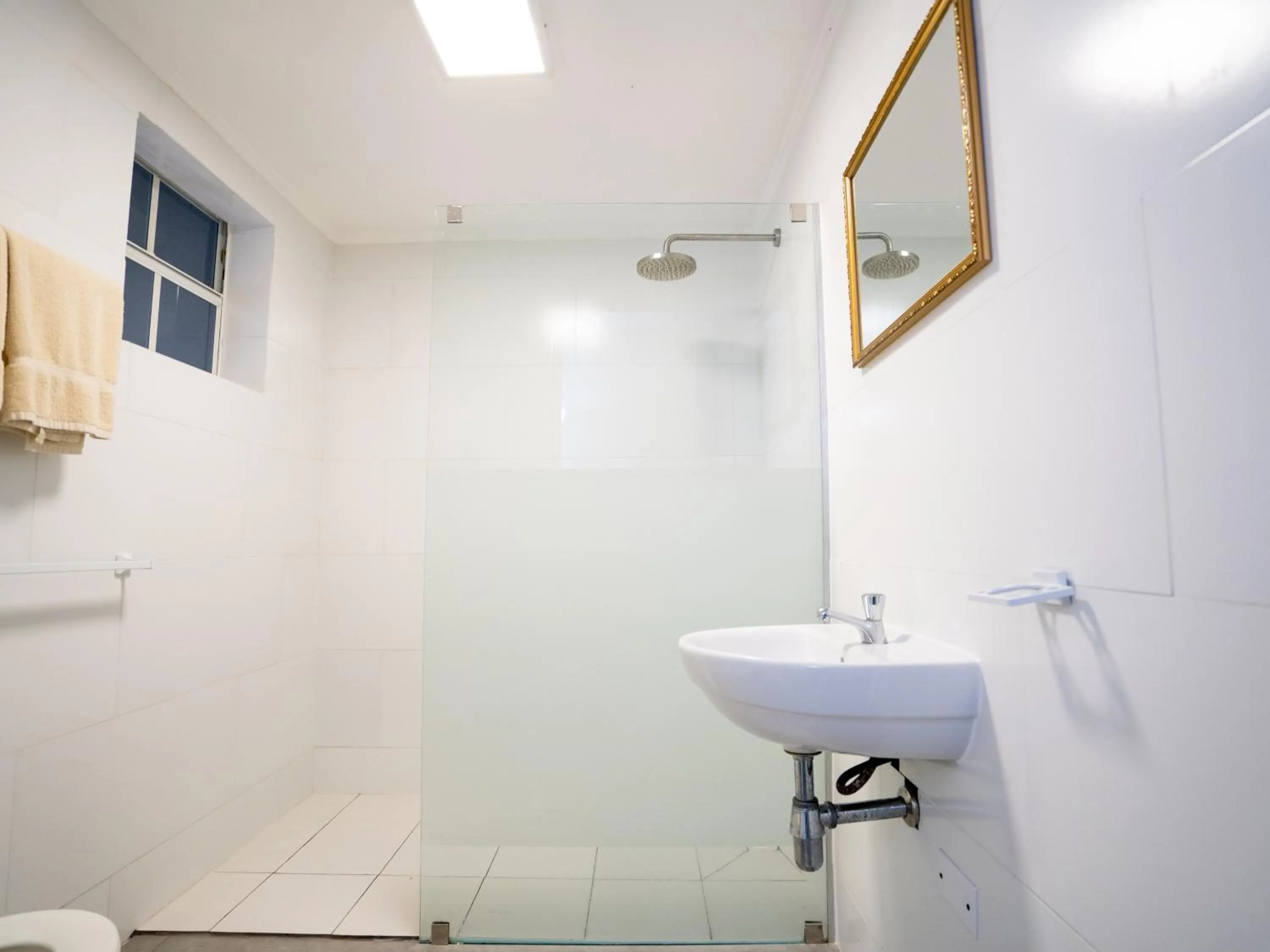Bathroom in Delynne Boutique Hotel