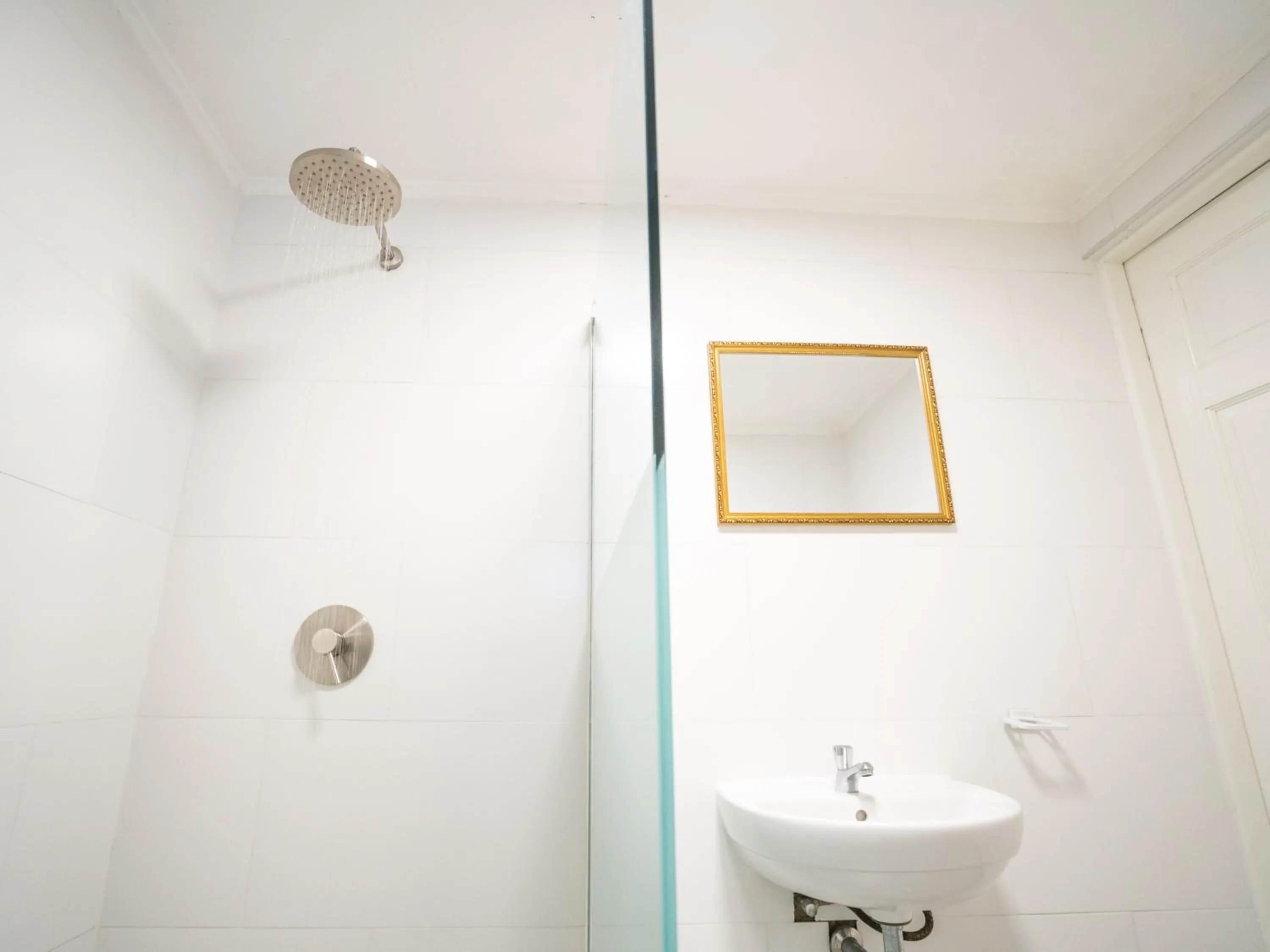 Bathroom in Delynne Boutique Hotel