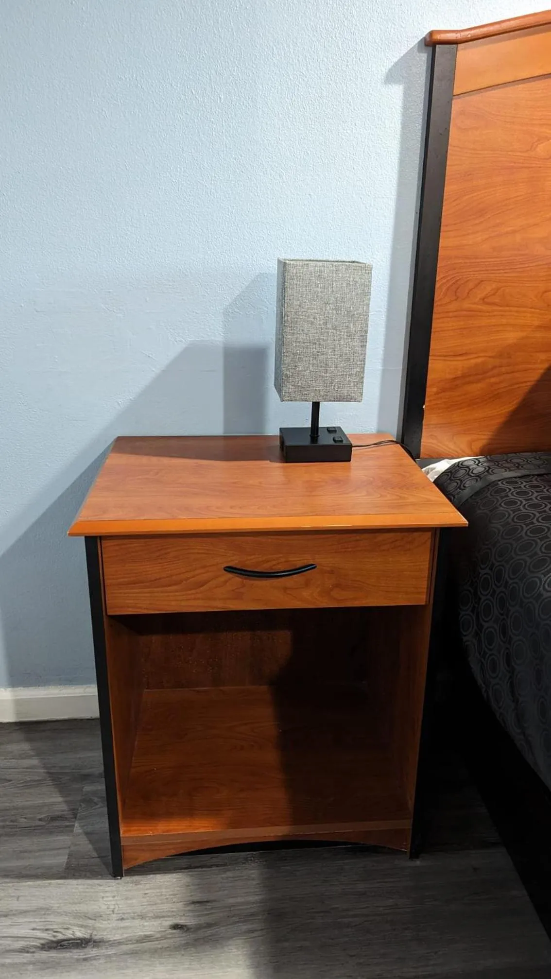 Bedroom in BEST MOTEL on Historic Route 66, Barstow