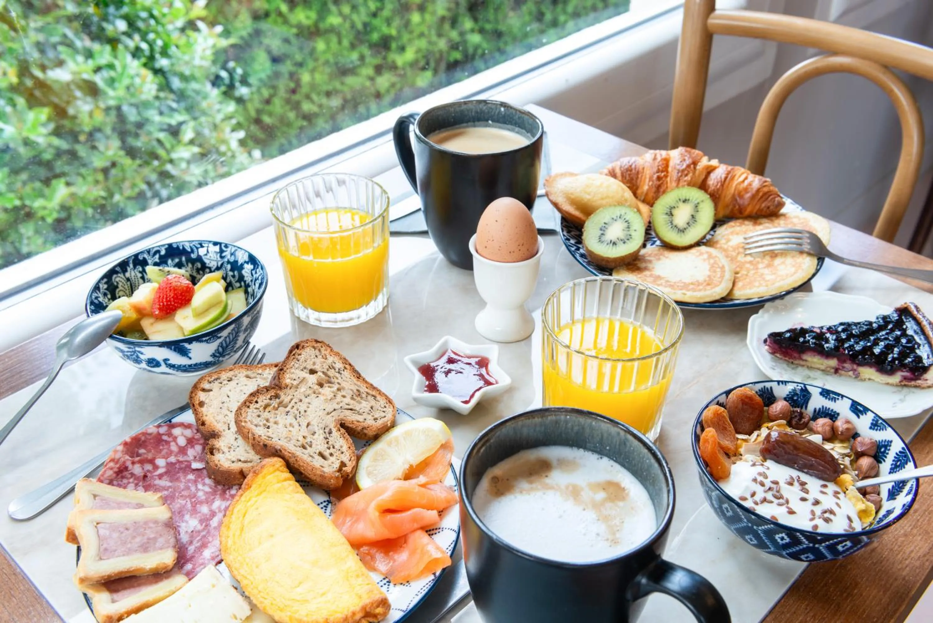 Breakfast in Hôtel Maison Lacassagne Lyon