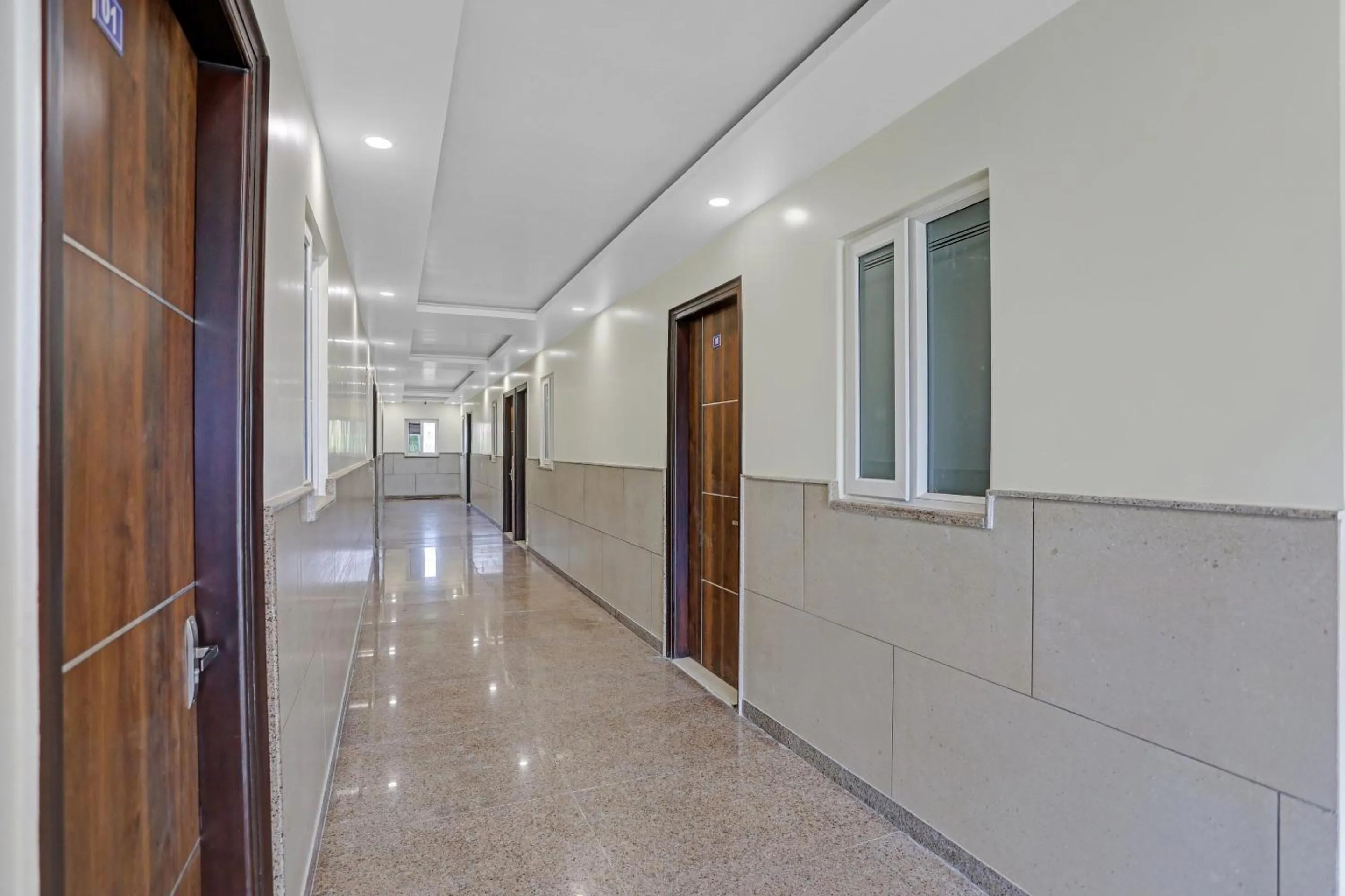 Lobby or reception in Collection O Raksha Inn Near PVR Ansal Plaza Greater Noida