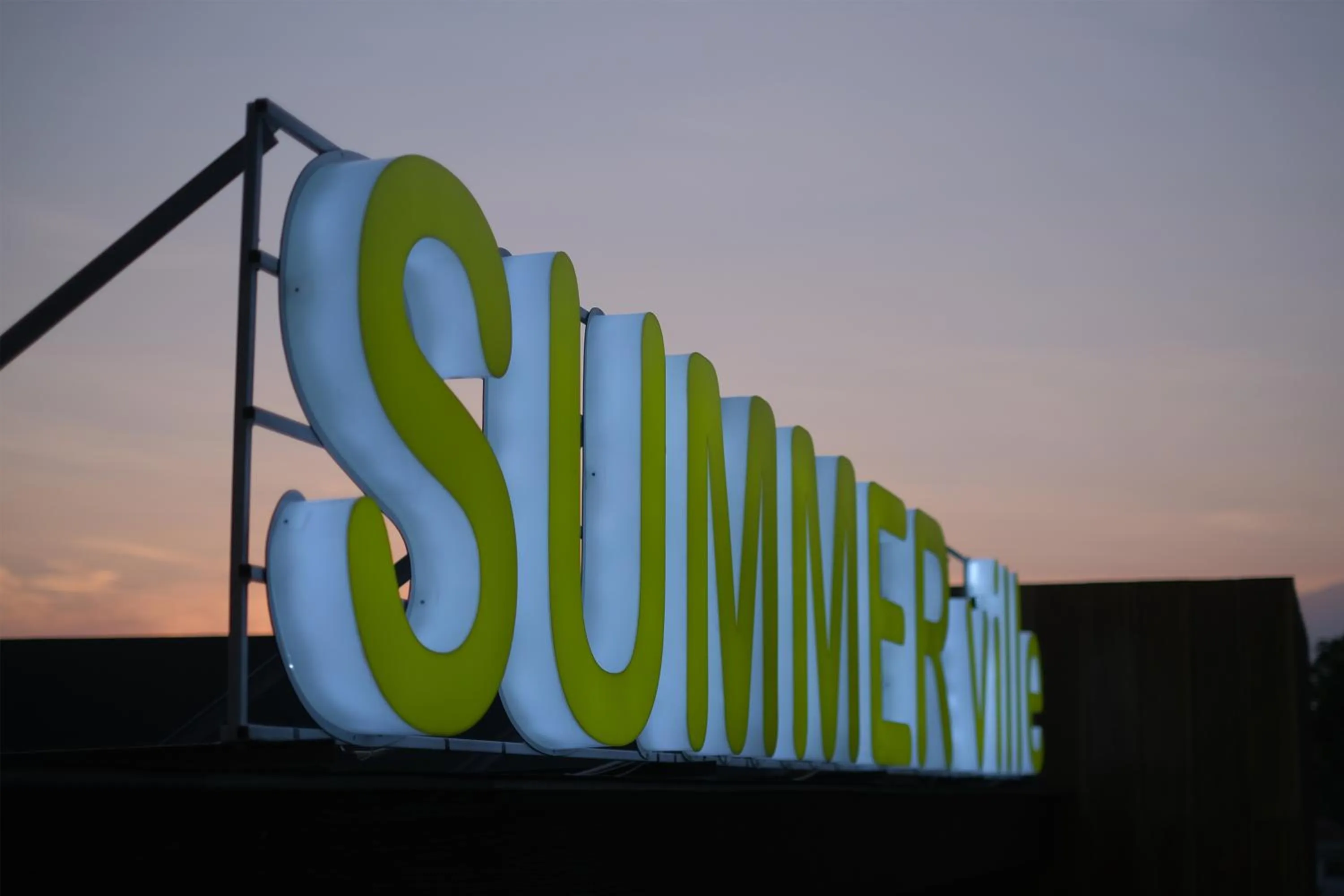 Property logo or sign in Hotel Summerville