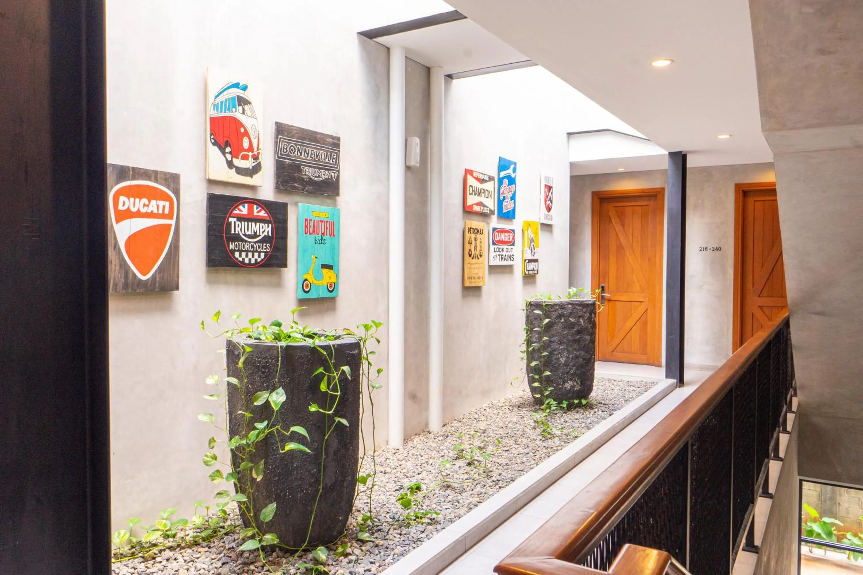 Property building in Hotel Summerville