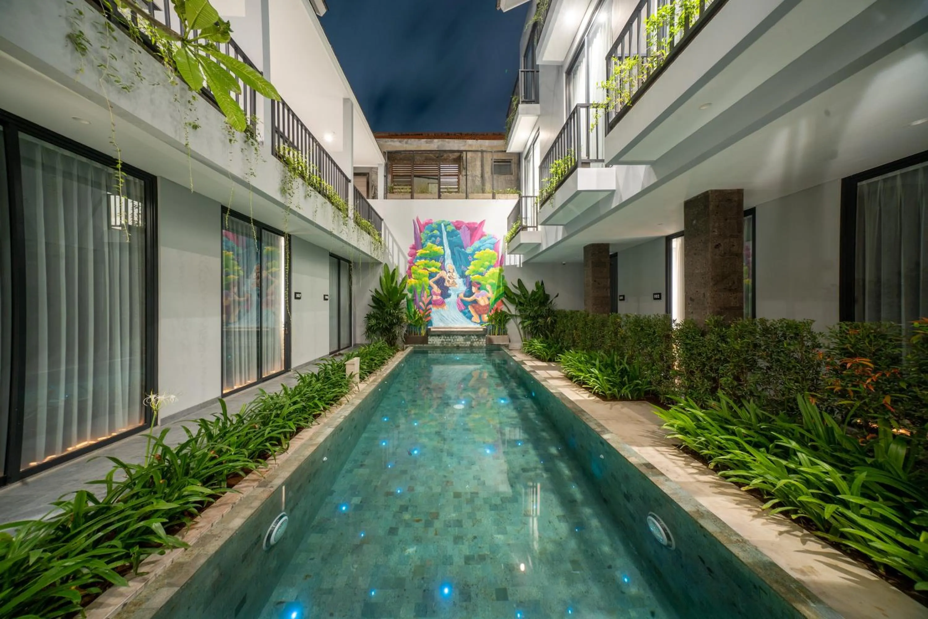 Swimming pool in Bestah Coliving