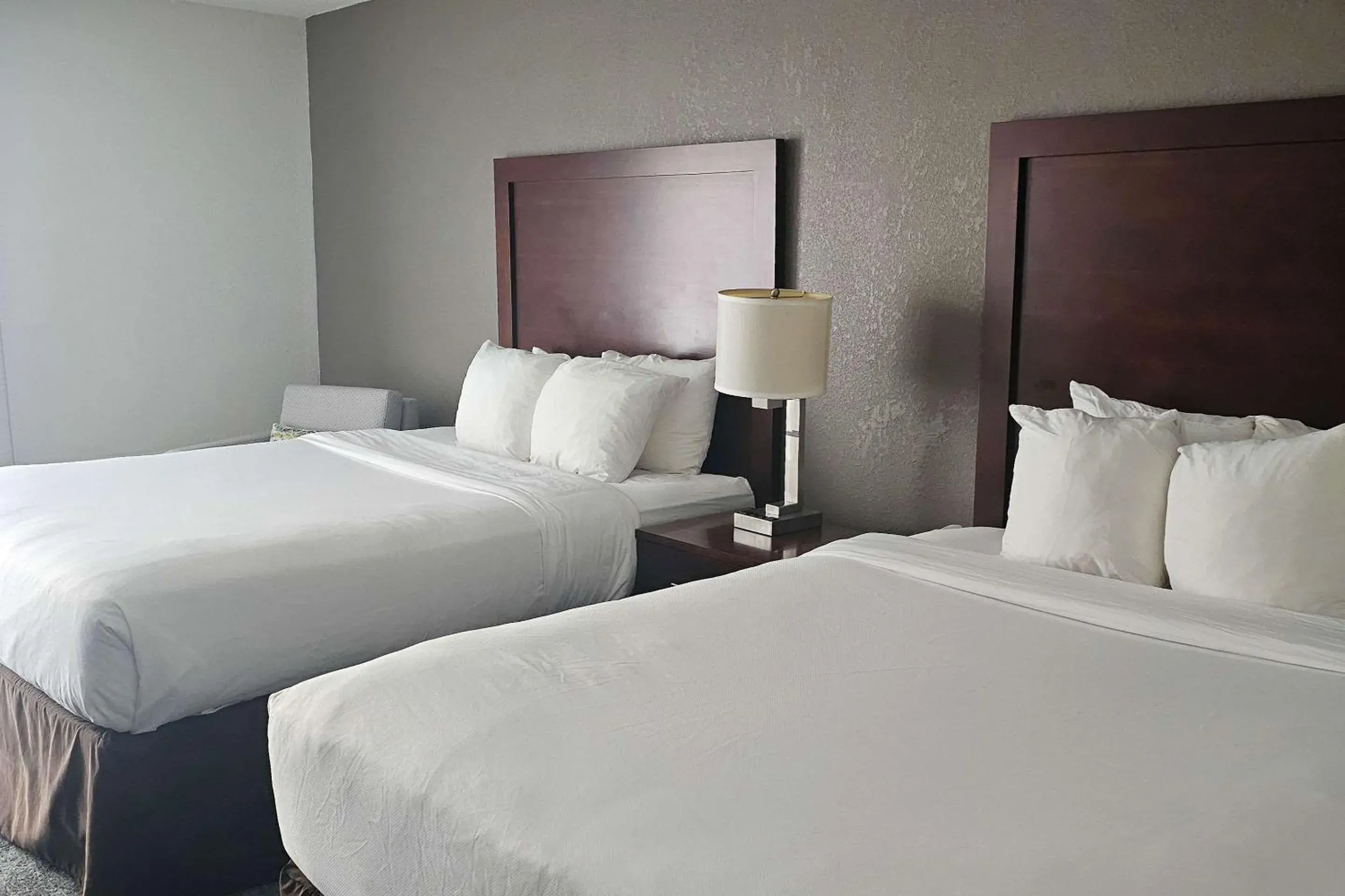 Queen Room with Two Queen Beds - Accessible/Non-Smoking in Comfort Inn Plymouth-Minneapolis Queen Room with Two Queen Beds - Accessible/Non-Smoking in Comfort Inn Plymouth-Minneapolis