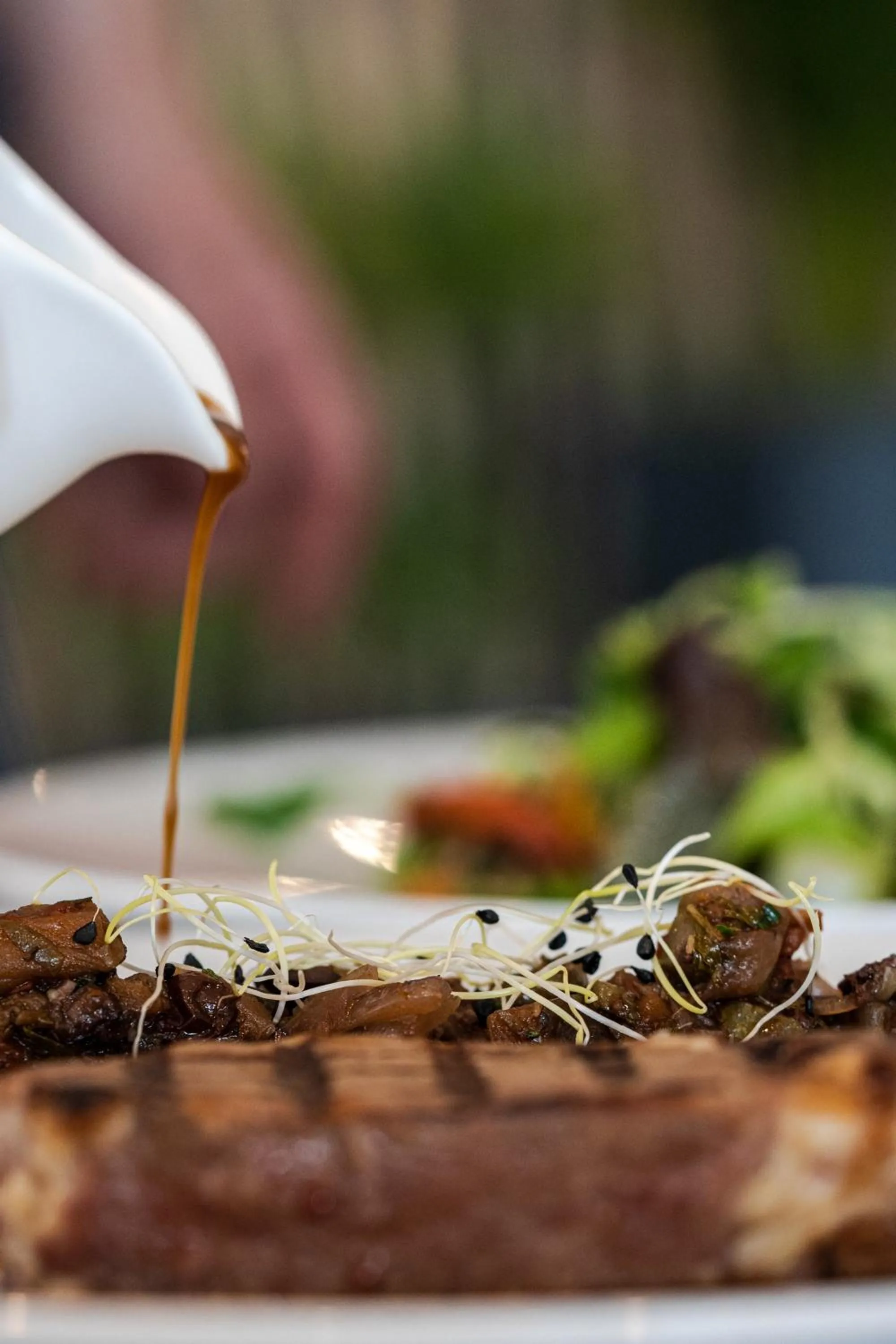 Restaurant/places to eat in Celestial All Suites