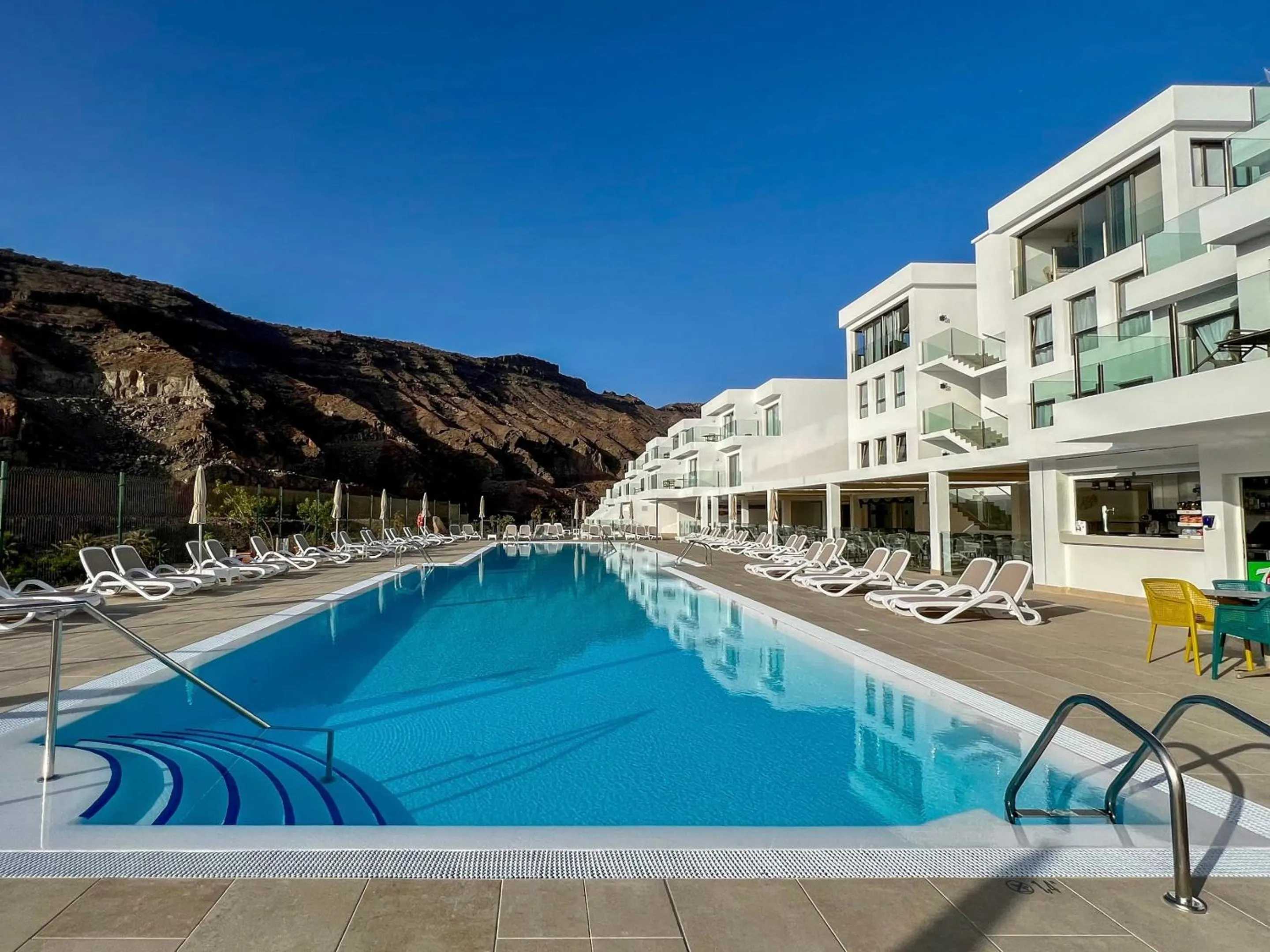 Swimming pool in Apartamentos Cordial Magec Taurito