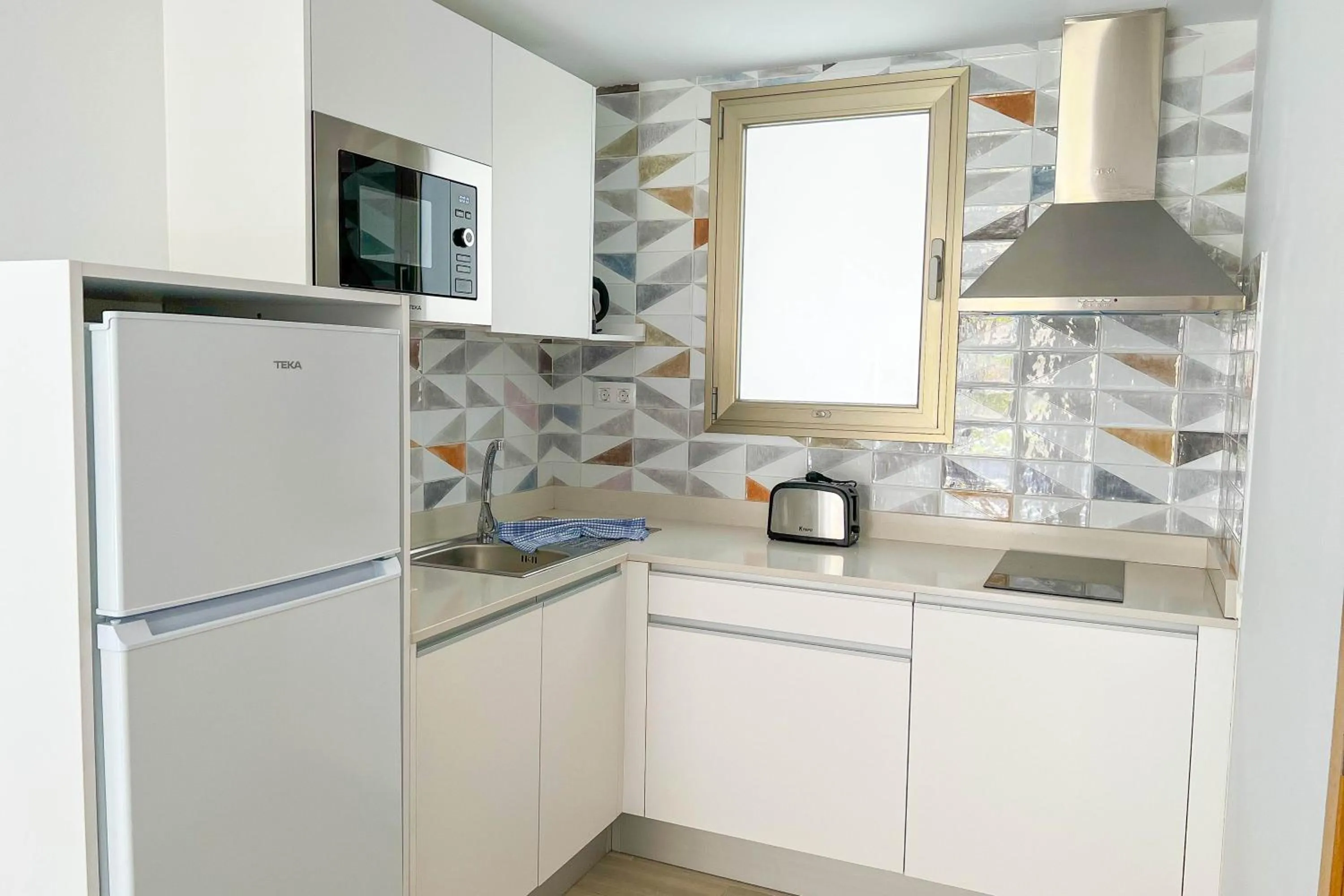 Coffee/tea facilities in Apartamentos Cordial Magec Taurito