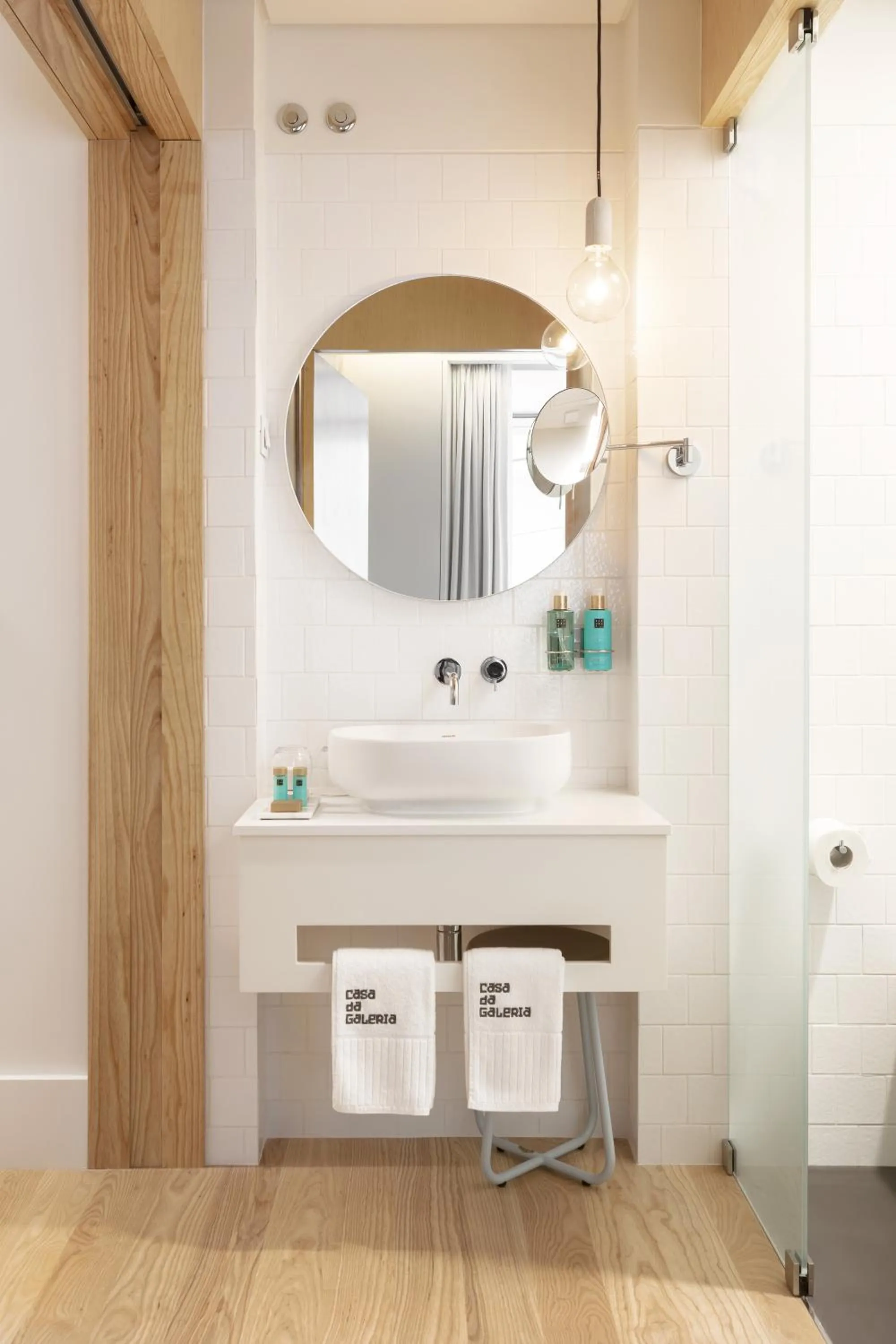 Bathroom in Casa da Galeria - Azores Art of Hosting