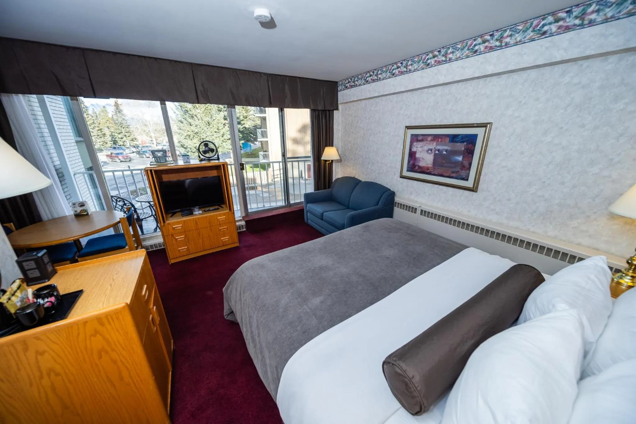 Bedroom, Bed in Bow View Lodge