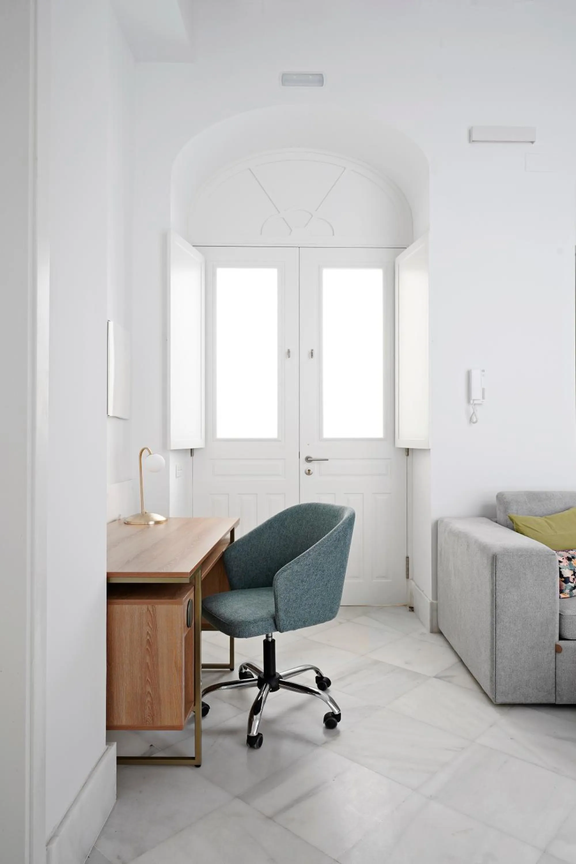 Living room in Numa Seville Solea