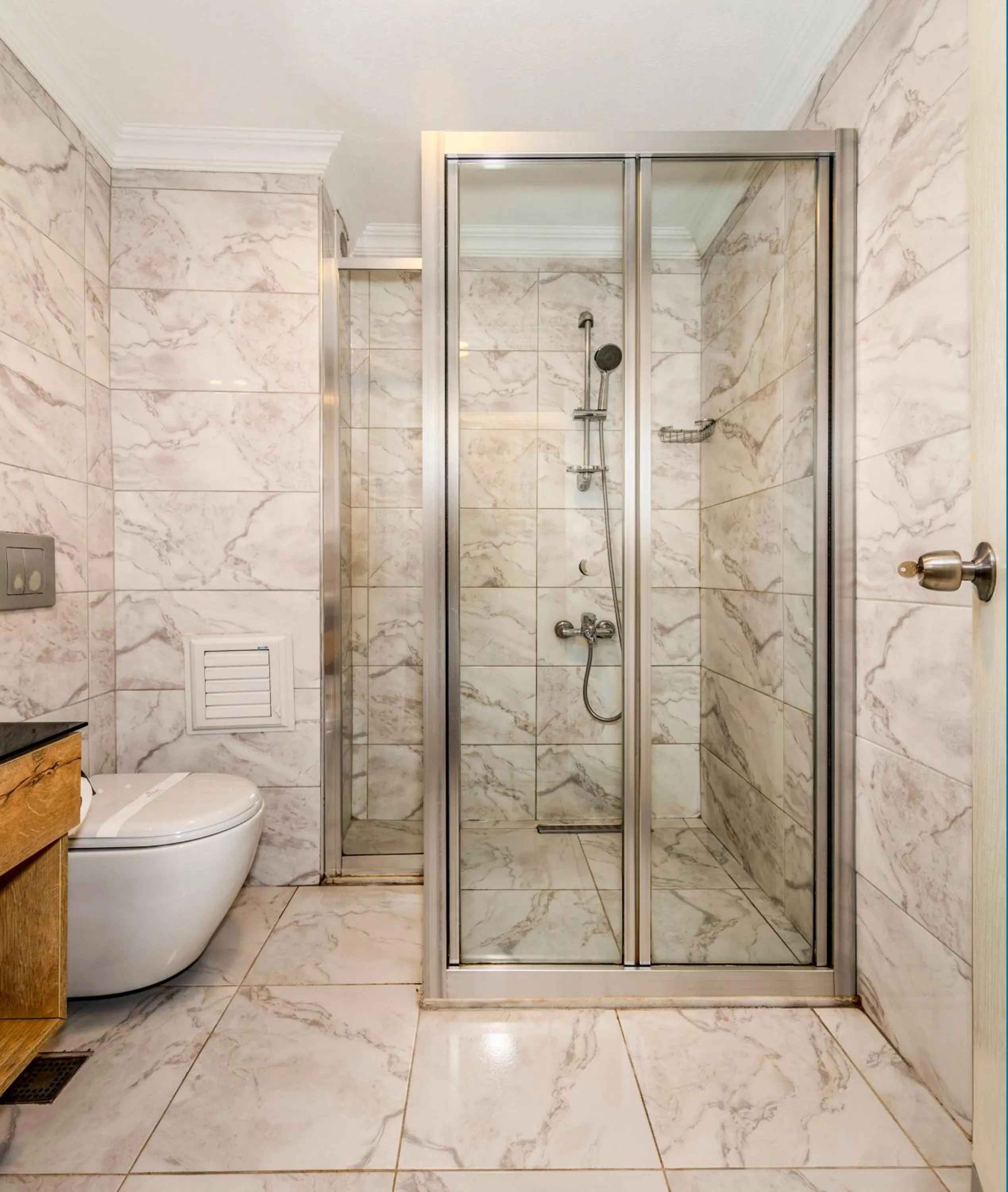 Bathroom in Istanbul Old City Topkapi Porta Romanos Hotel Ottoman Heritage