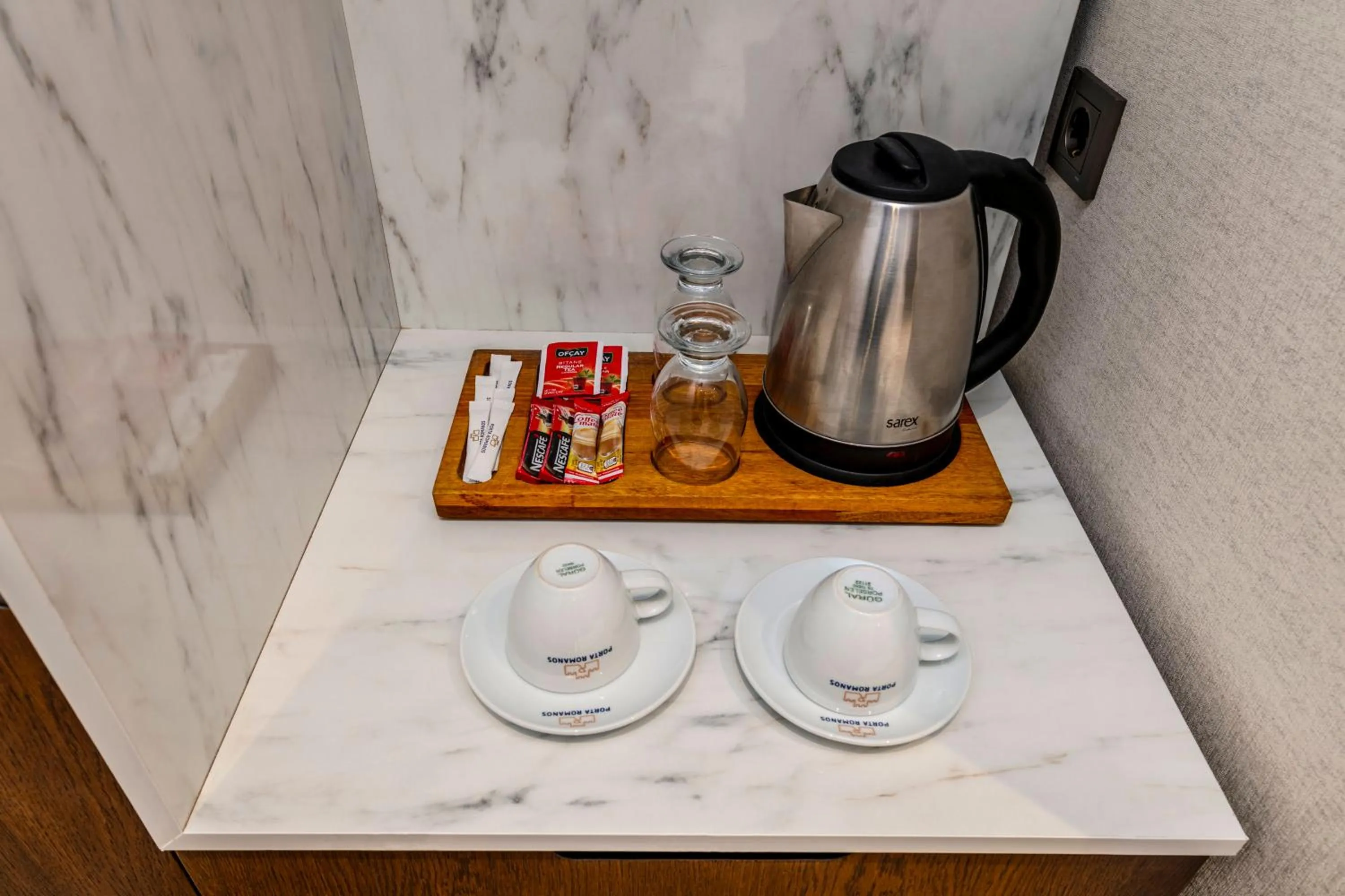 Coffee/tea facilities in Istanbul Old City Topkapi Porta Romanos Hotel Ottoman Heritage