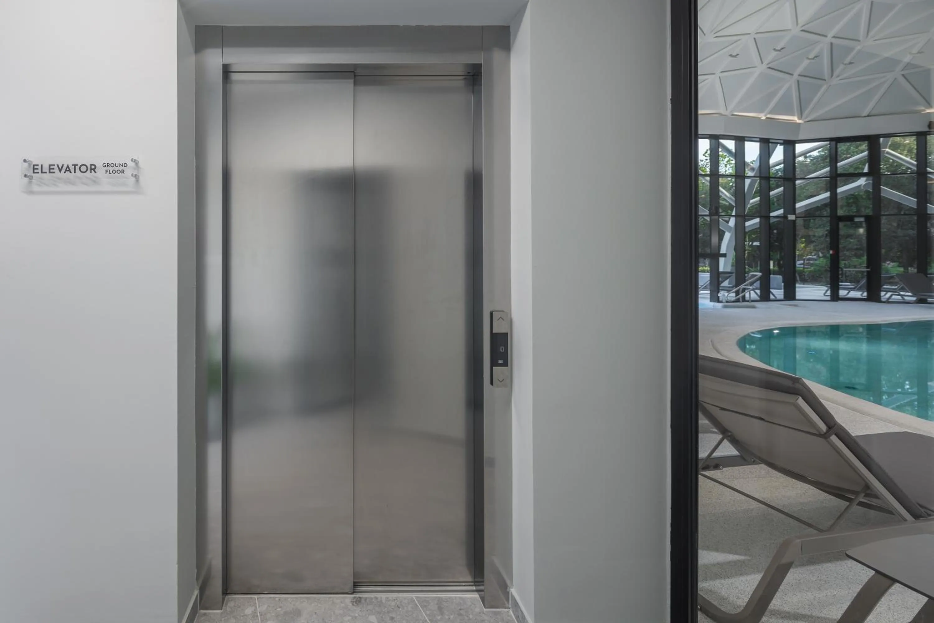 Luxury Glamping Beach Villas Porto Bus