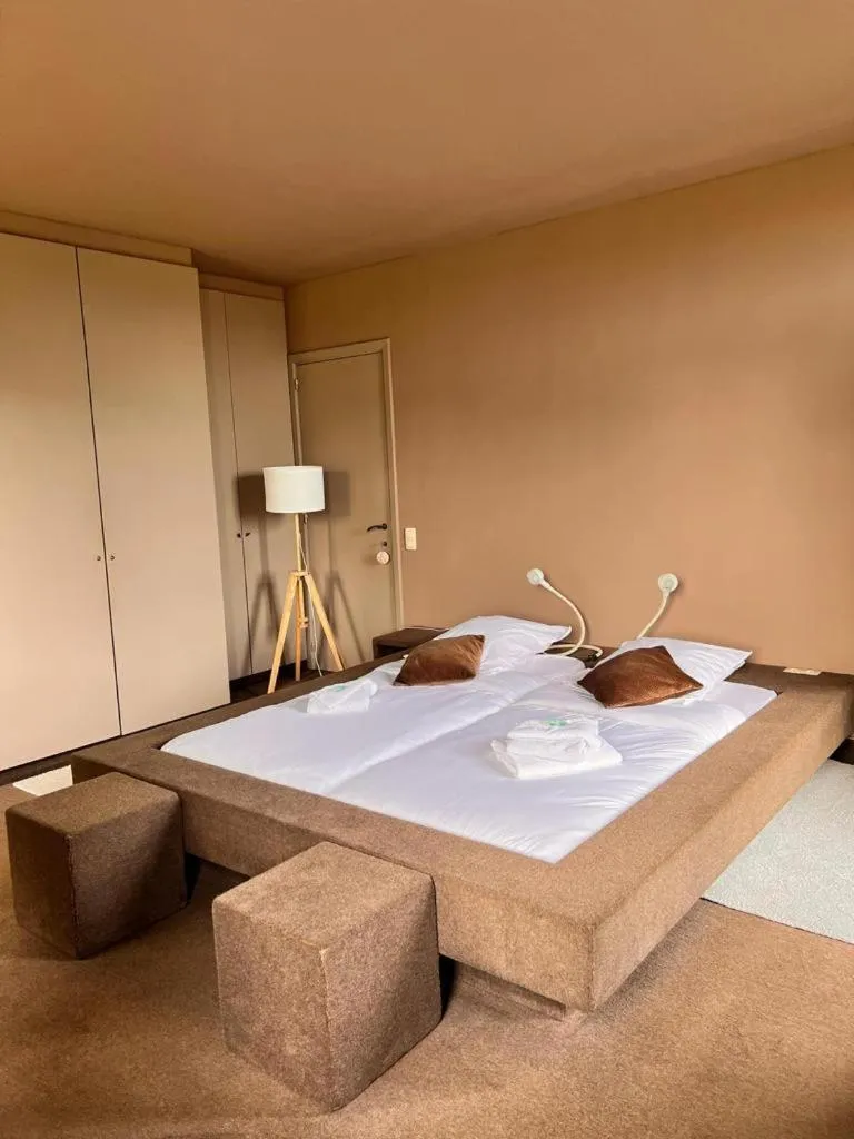 Bed in B&B The White House