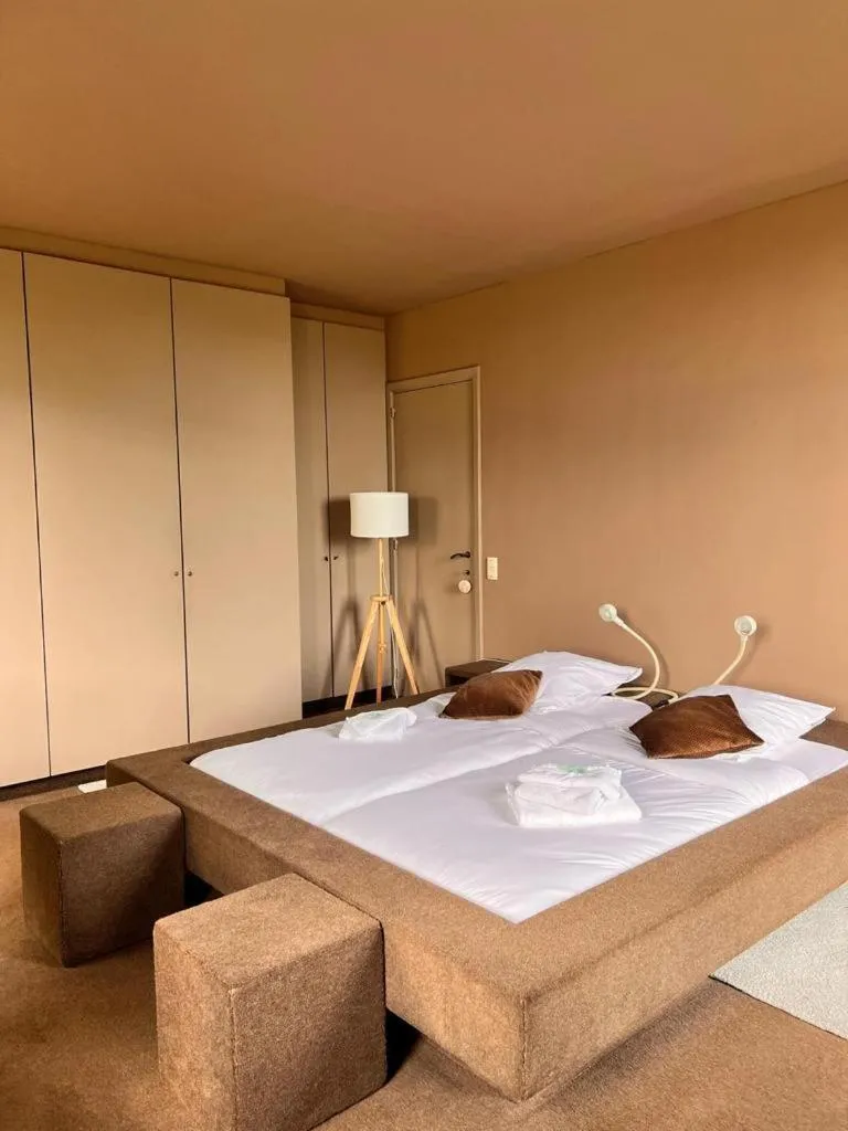 Bed in B&B The White House