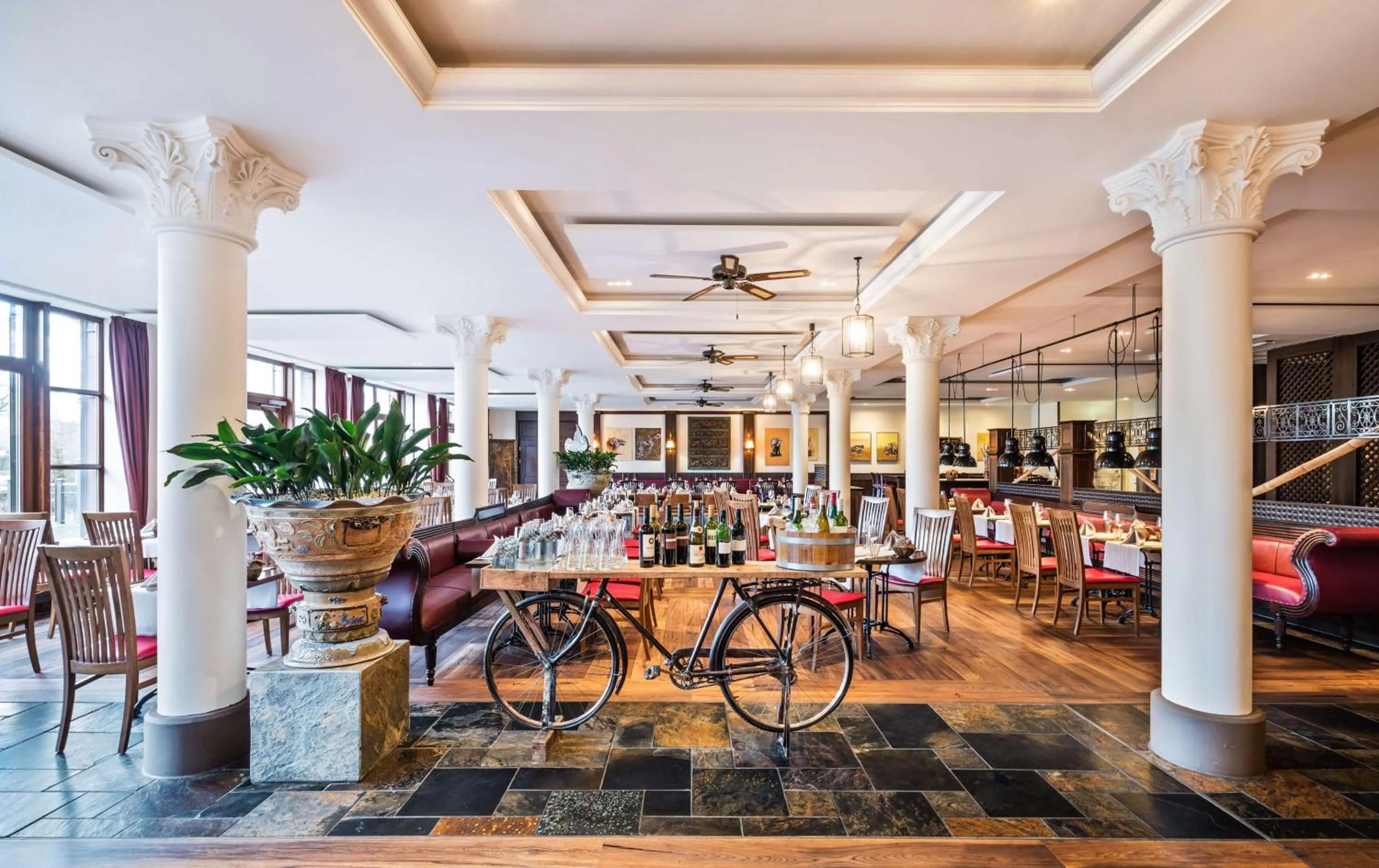 Restaurant/places to eat in Park-Hotel Hagenbeck