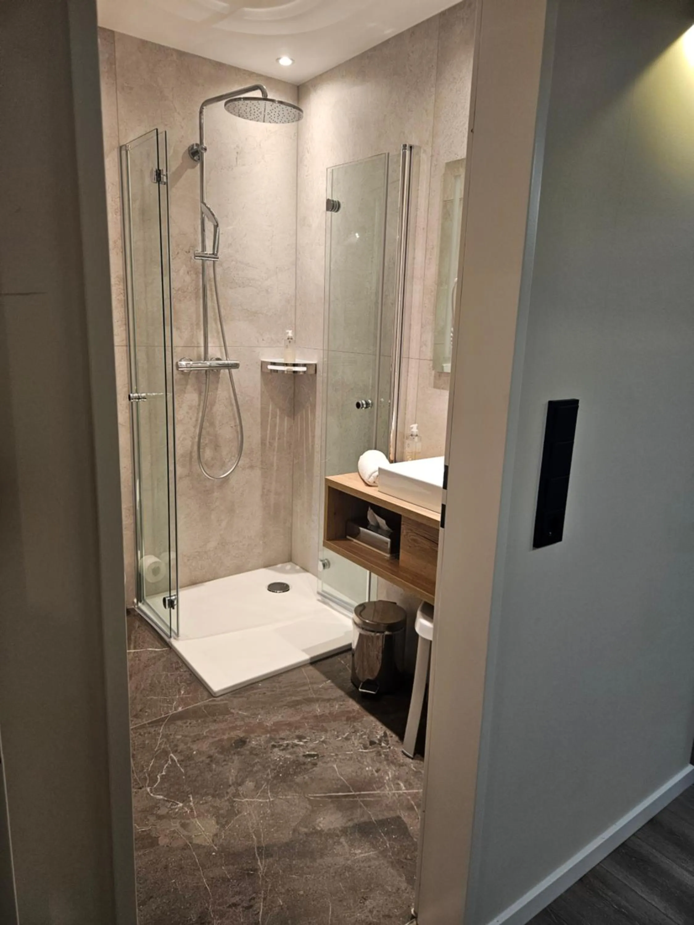 Bathroom in Waldhotel Kurfürst