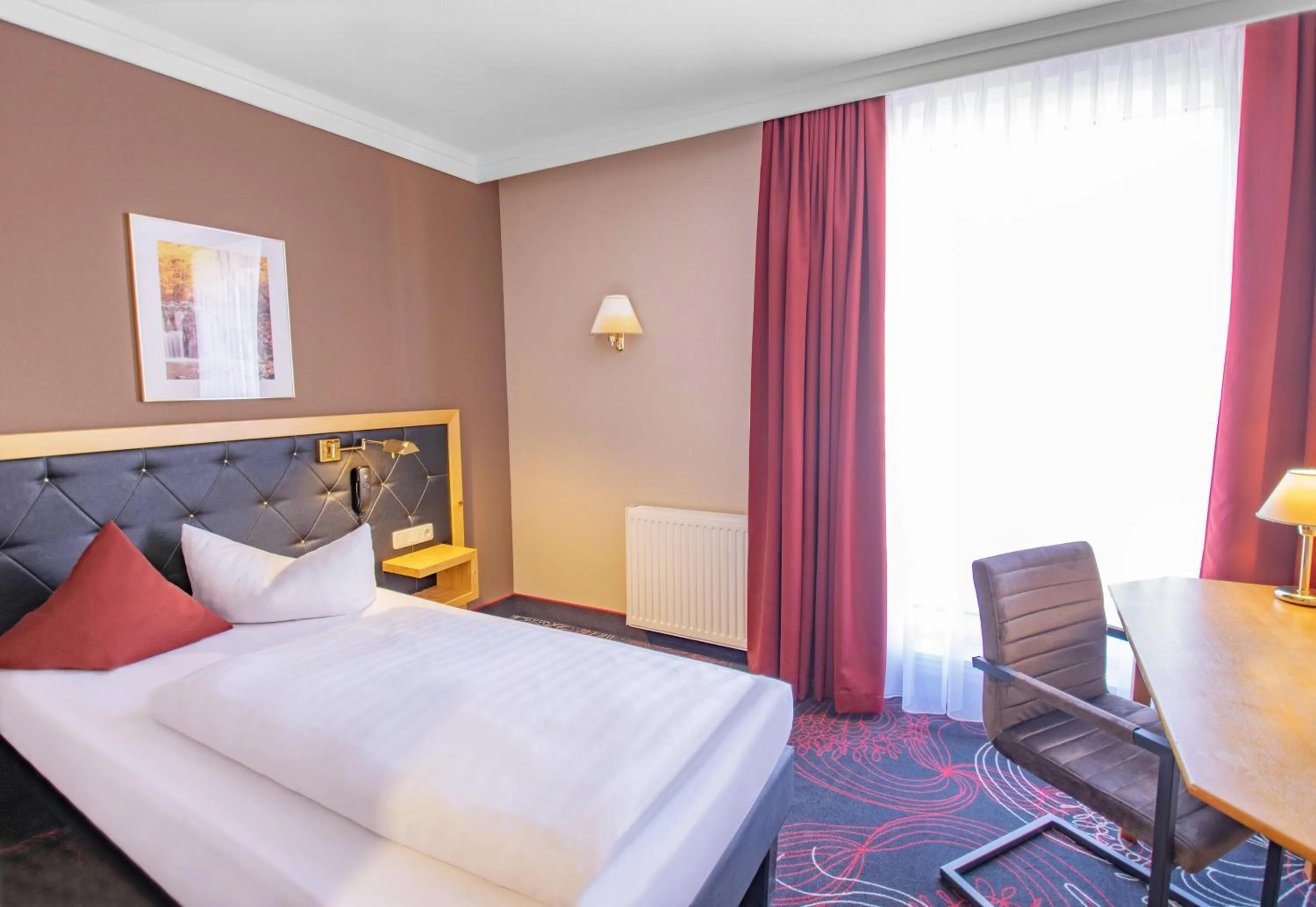 Photo of the whole room, Bed in Hotel Tanne Ilmenau