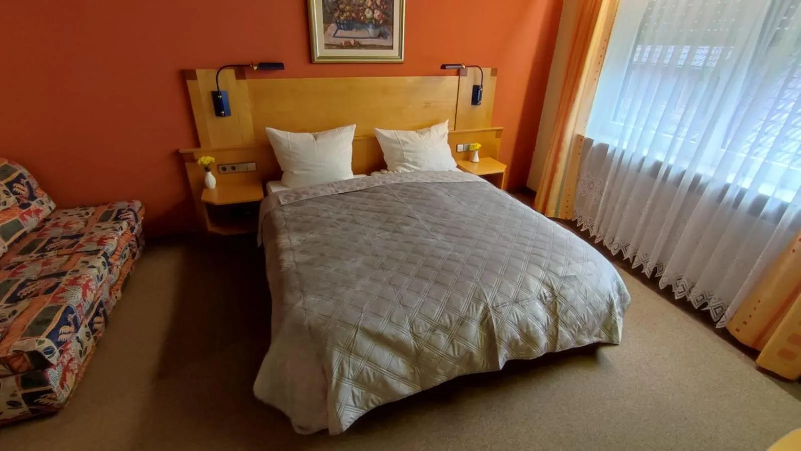 Bed in Hotel Freihof