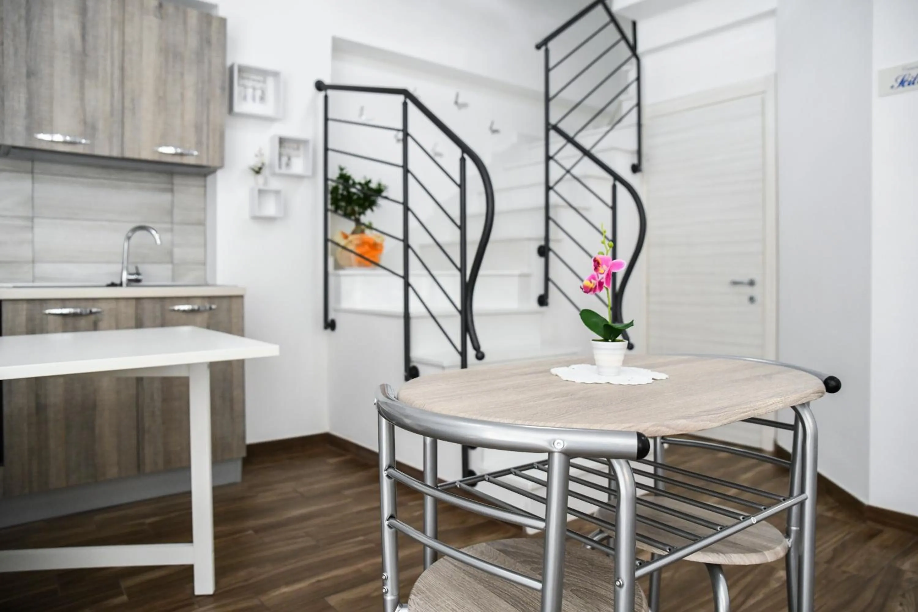 Dining area in ATHENA