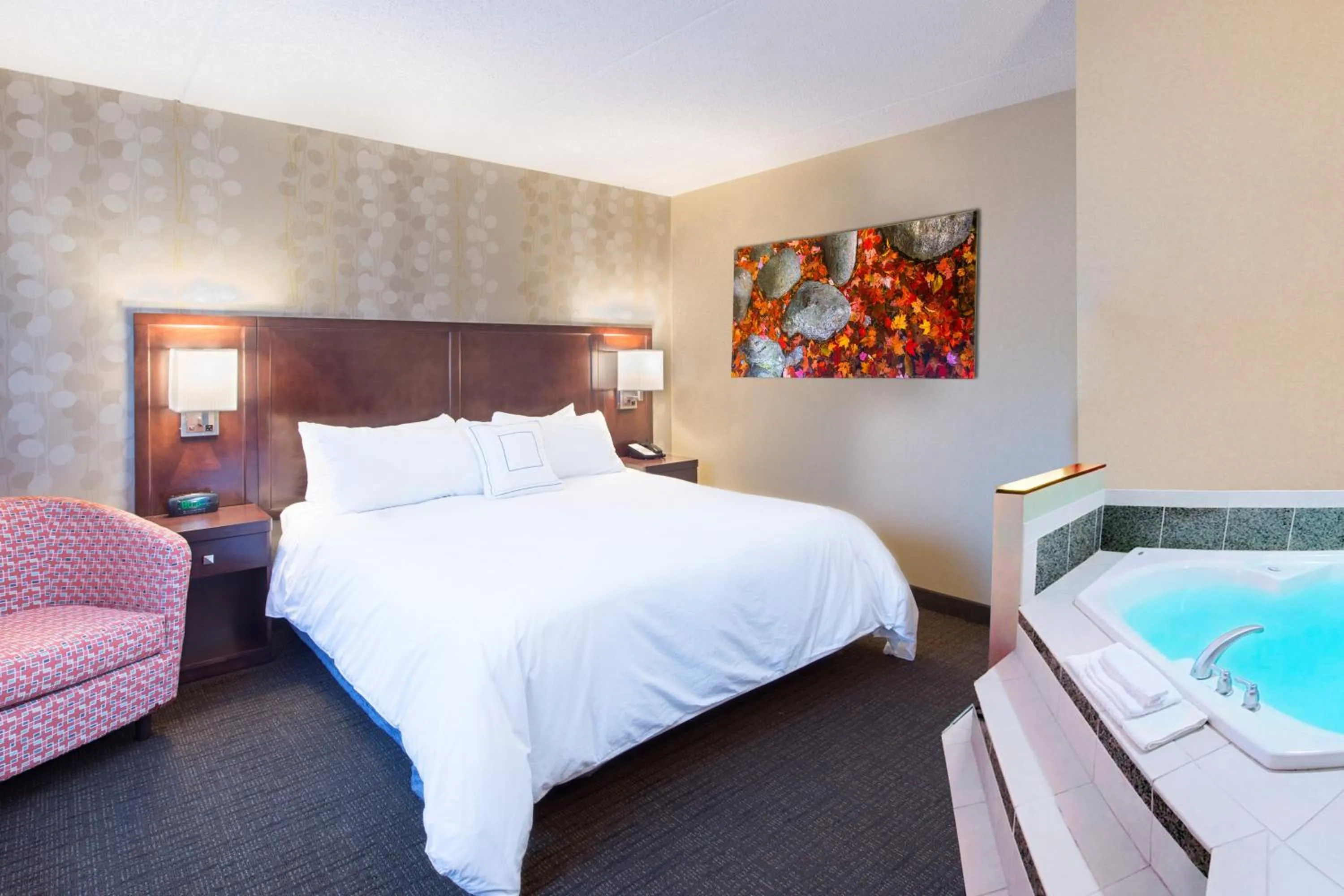 Bedroom, Bed in Courtyard Marriott Lake Placid