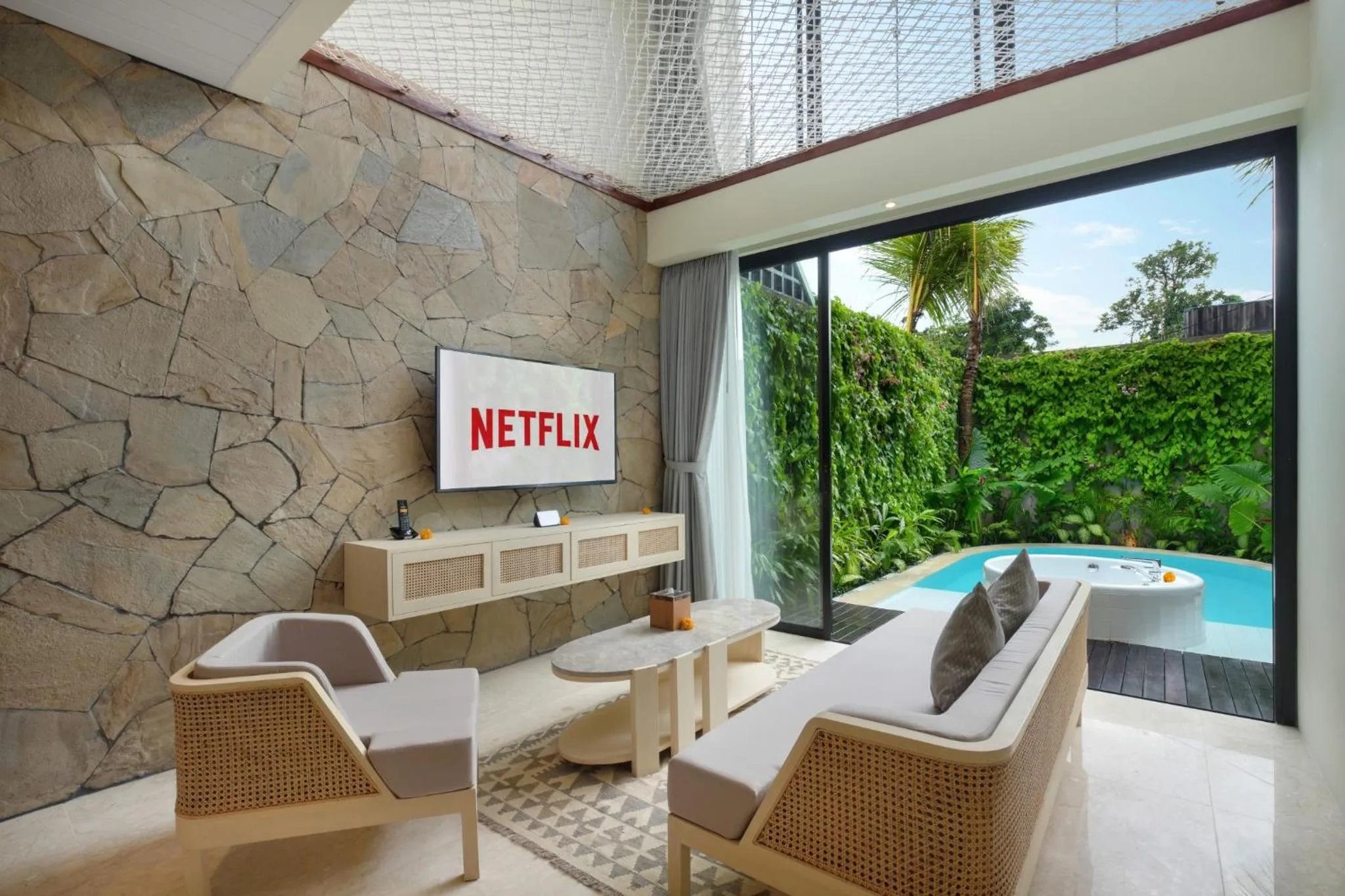 Living room in Astera Resort & Spa Canggu by Ini Vie Hospitality