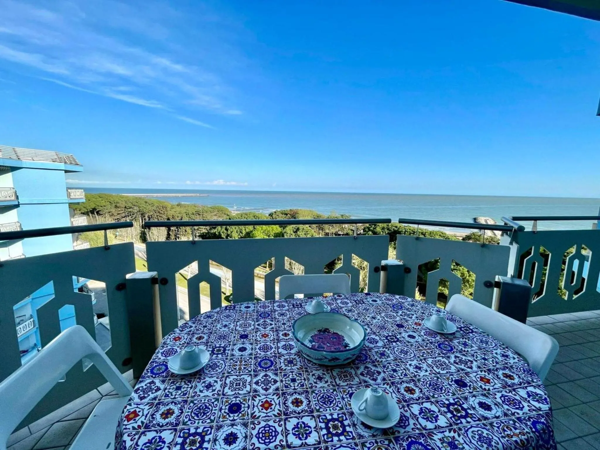 Natural landscape in Sea view apartment with shared pool