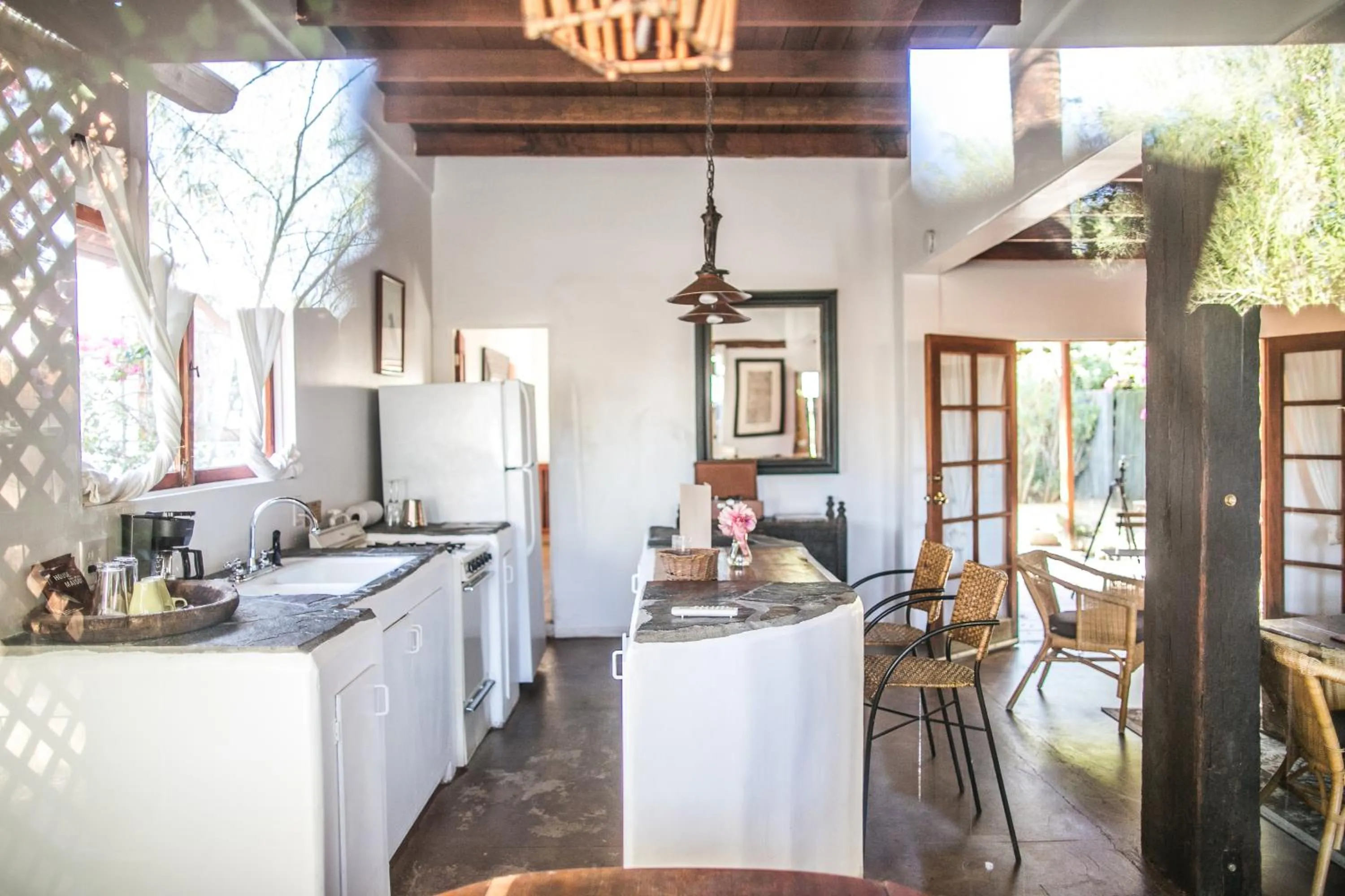 Kitchen or kitchenette in Korakia Pensione