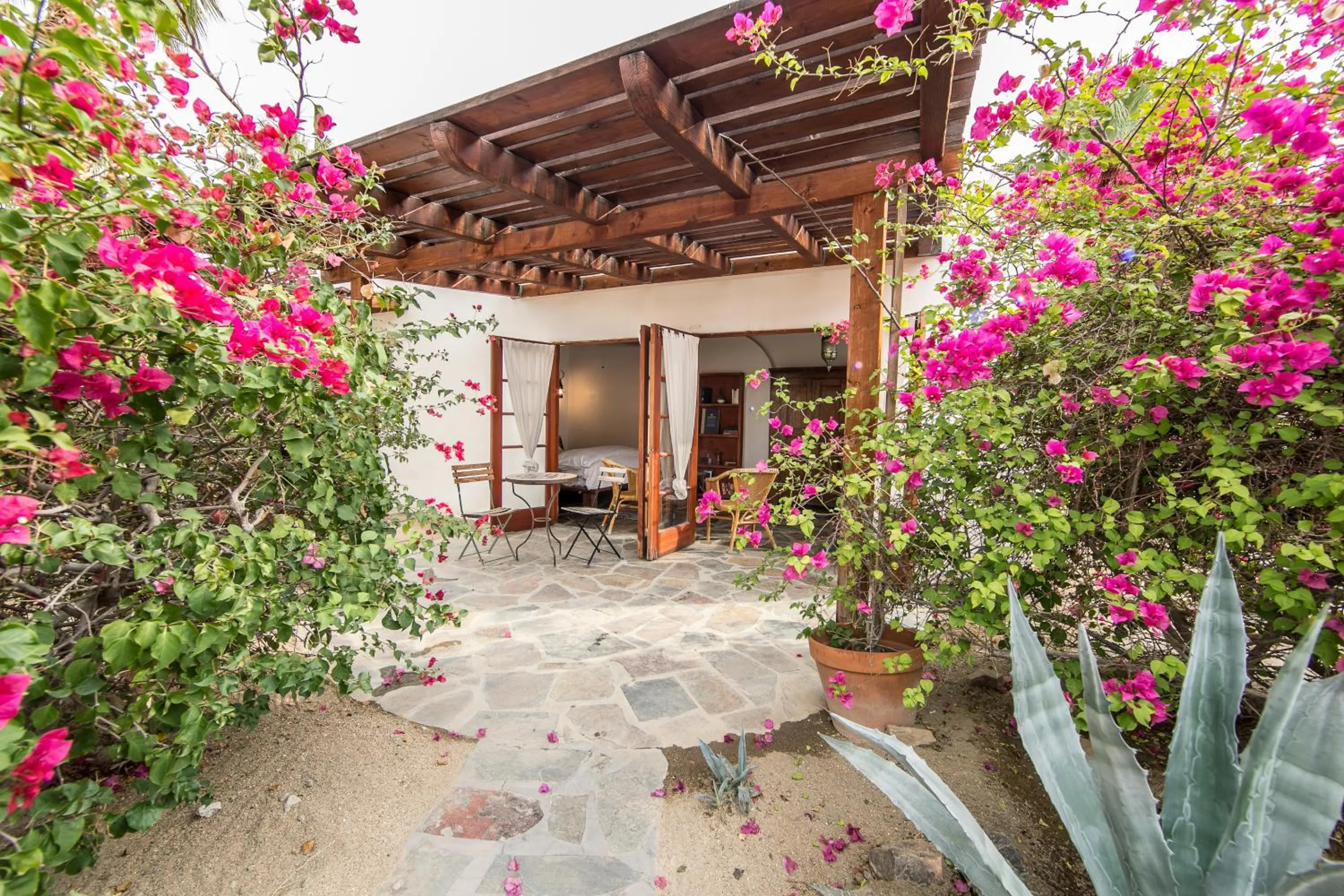 Decorative detail in Korakia Pensione