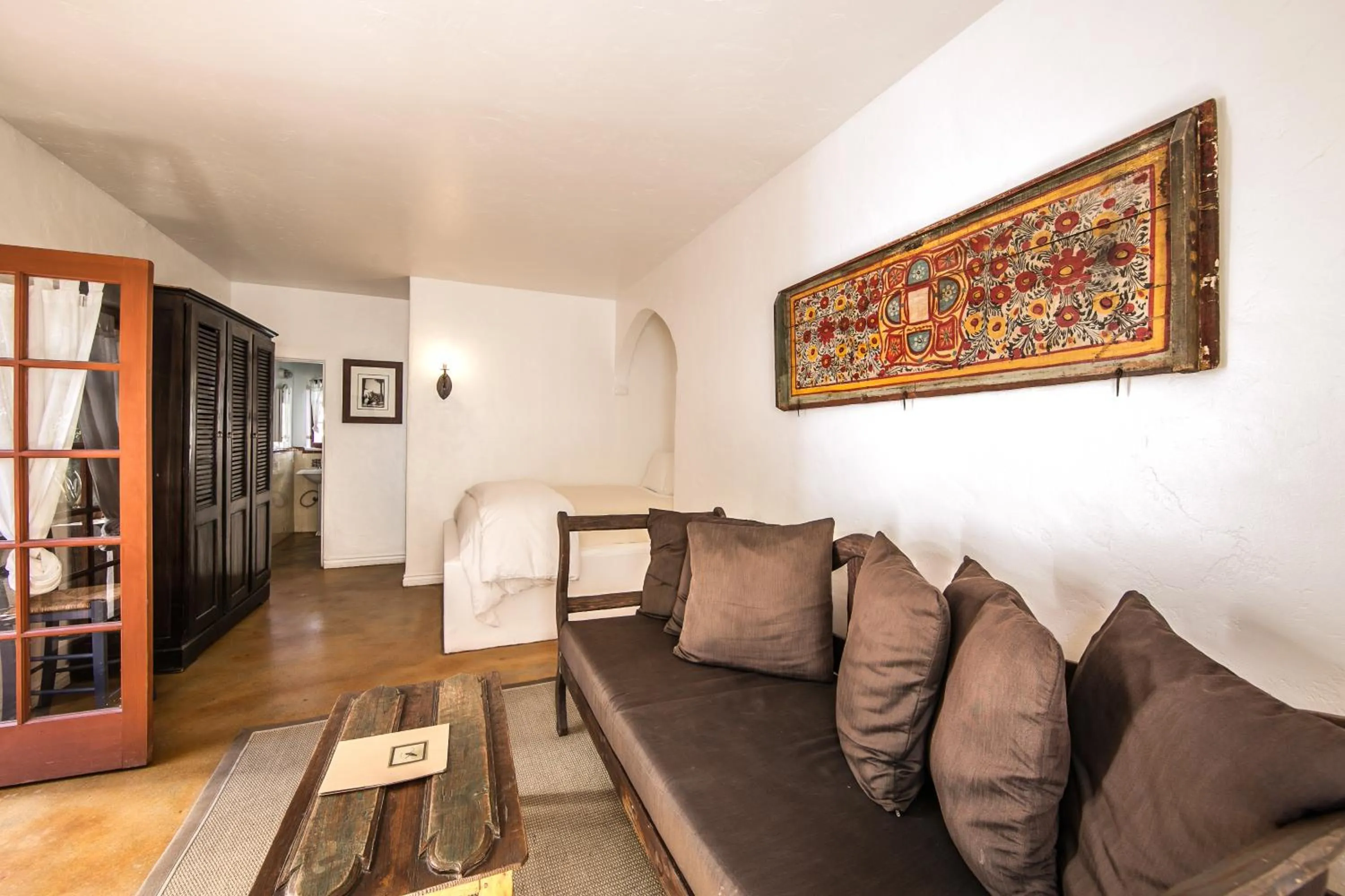 Decorative detail in Korakia Pensione