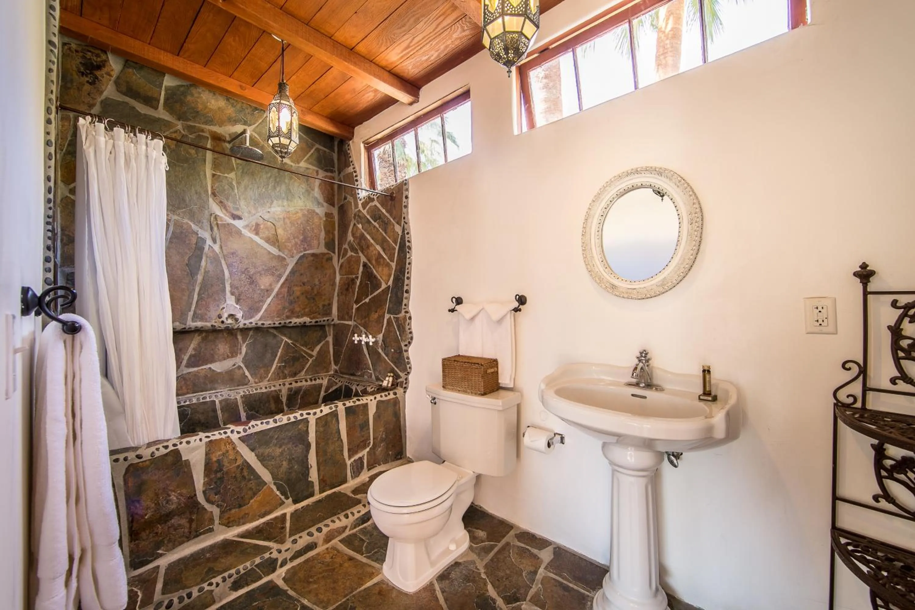 Bathroom in Korakia Pensione