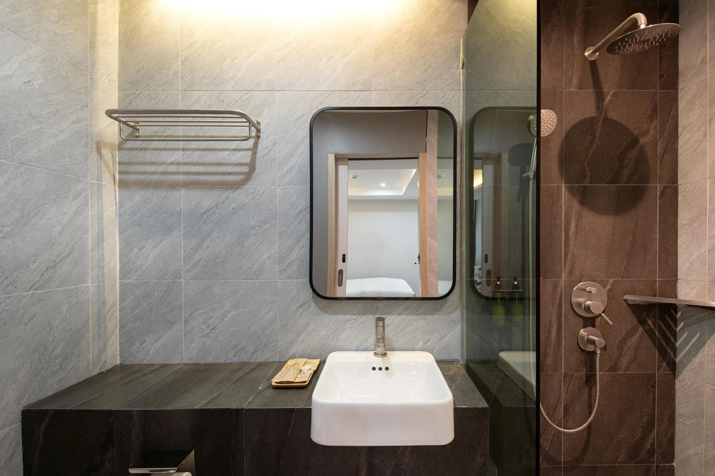 Bathroom in The Riski Hotel at Bangphlat Station SHA