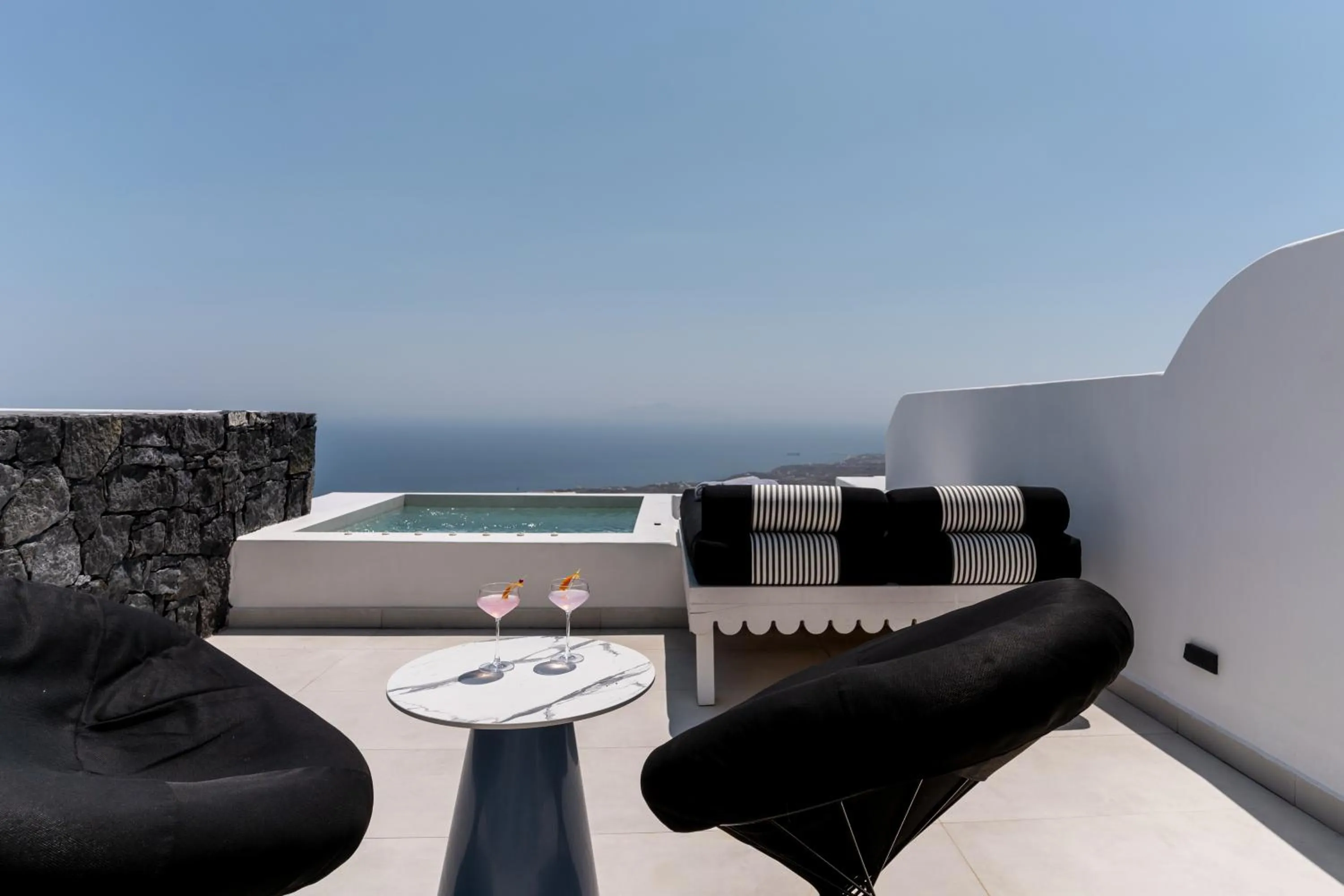 Balcony/Terrace in Cresanto Luxury Suites