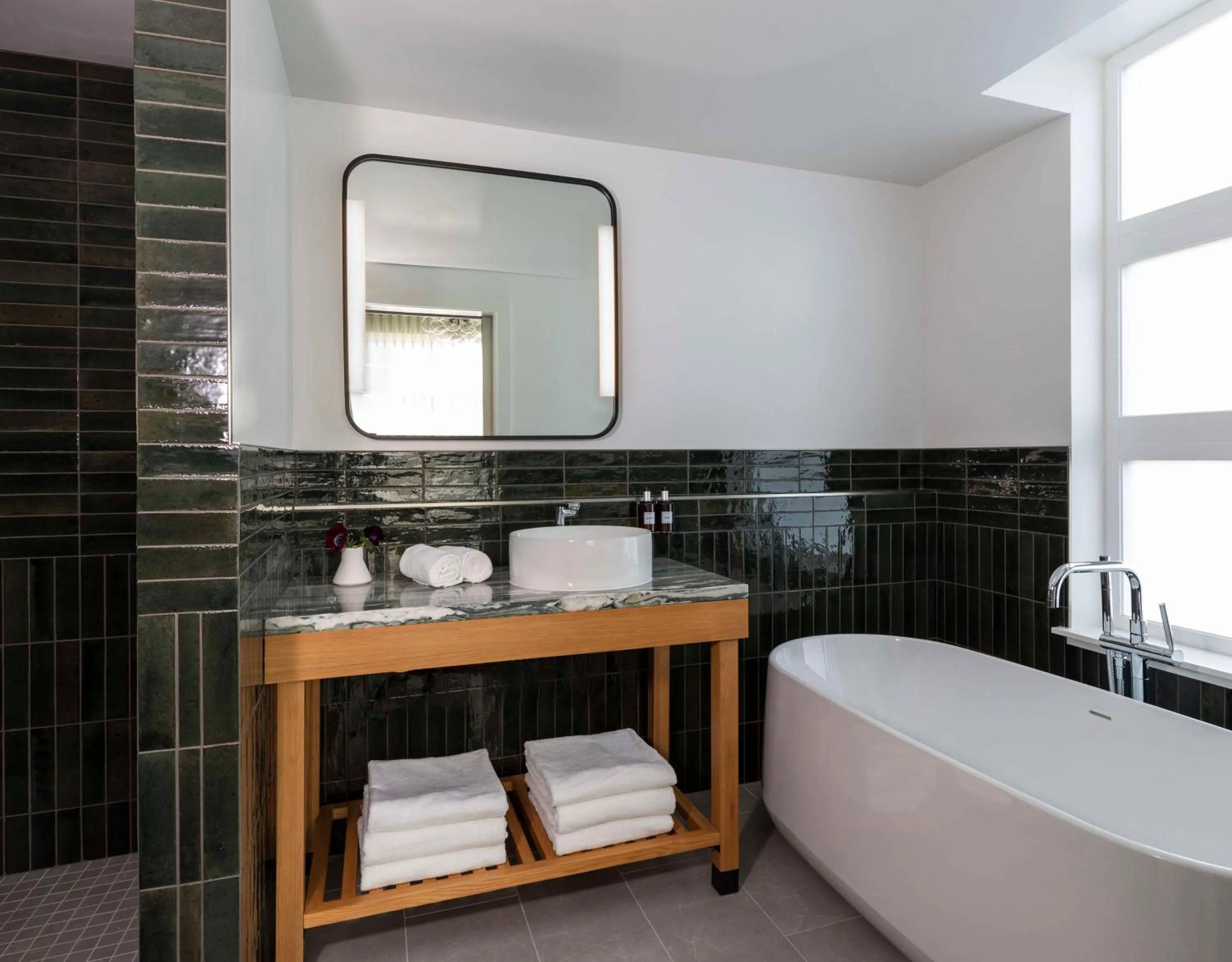 Bathroom in Kissel Uptown Oakland, in the Unbound Collection by Hyatt