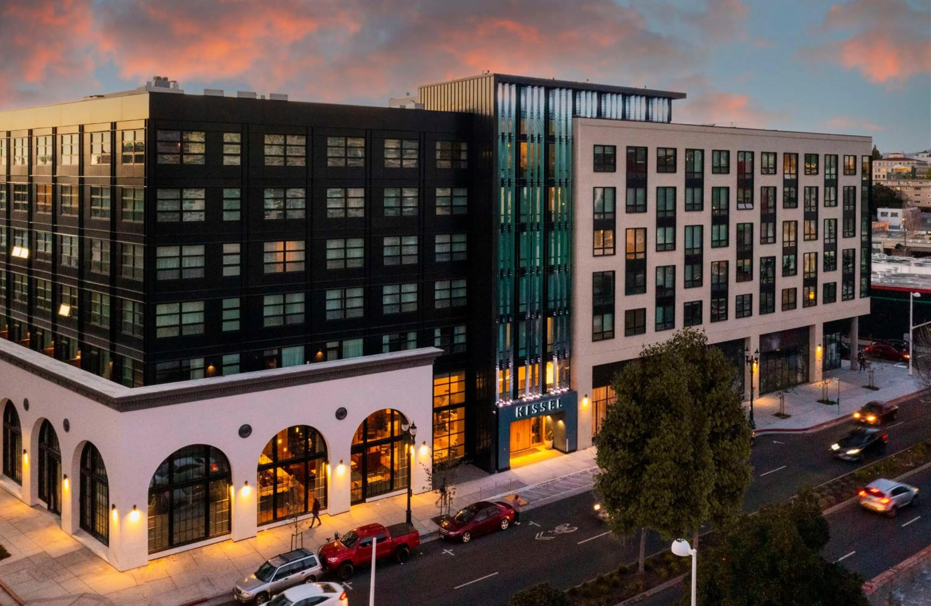 Property building in Kissel Uptown Oakland, in the Unbound Collection by Hyatt
