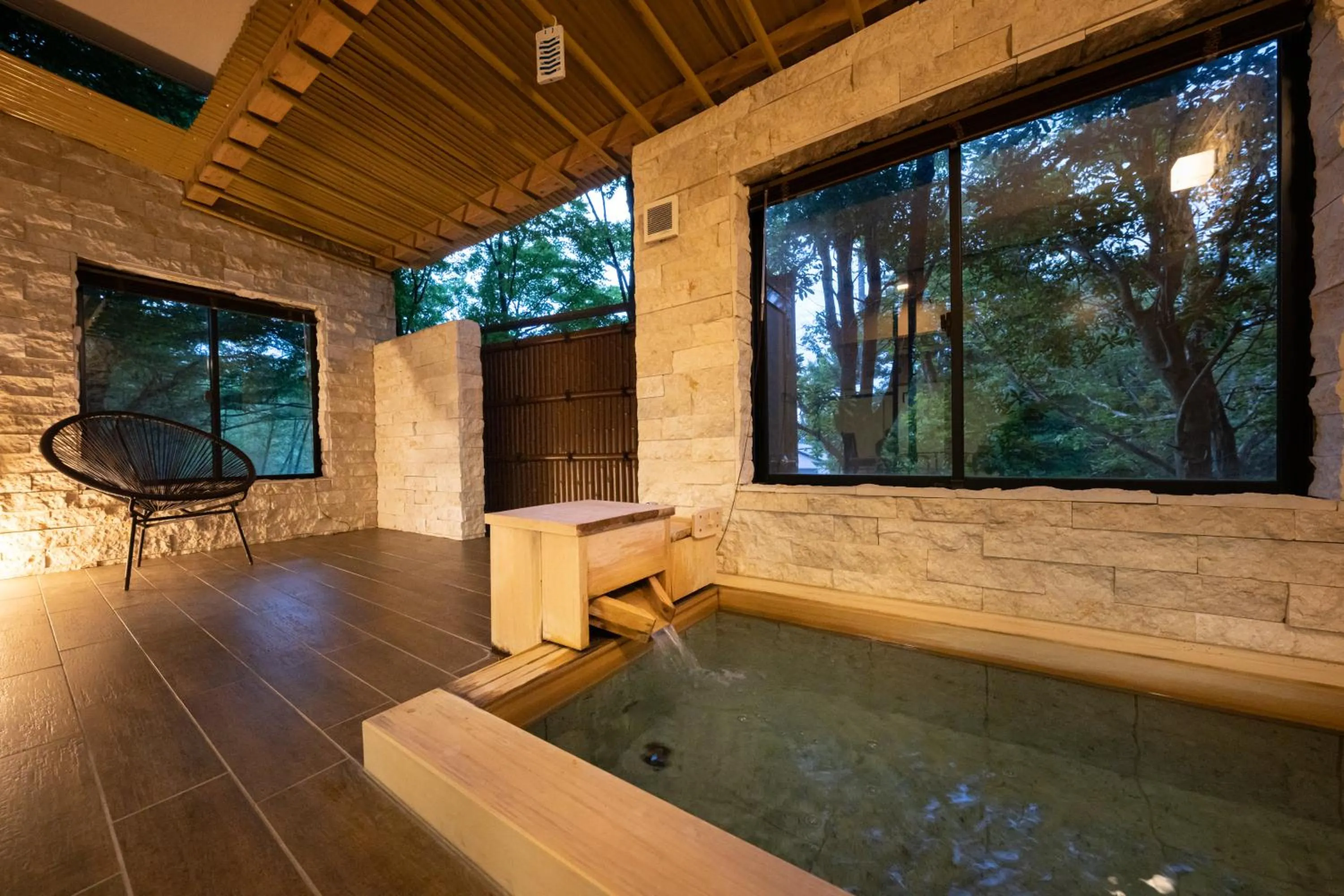 Hot Spring Bath in 伊豆高原温泉ホテル 森の泉