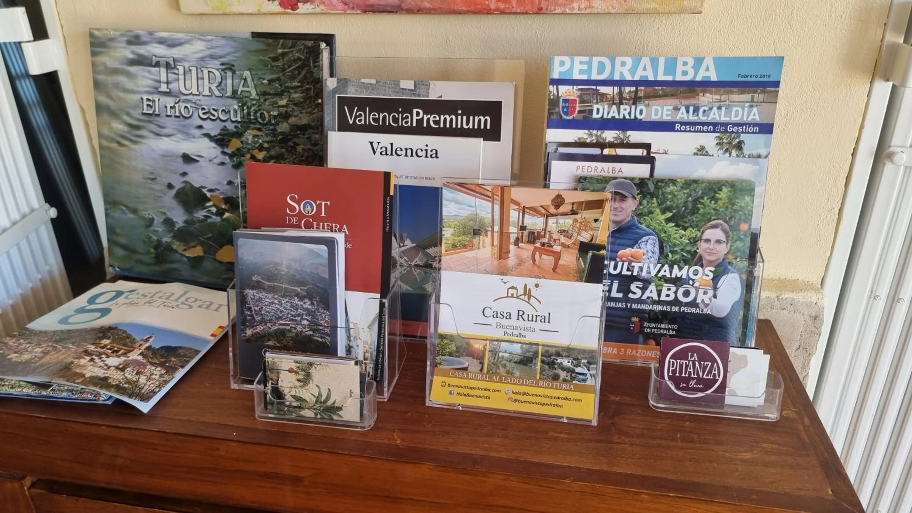 Restaurant/places to eat in Casa Rural Buenavista Pedralba