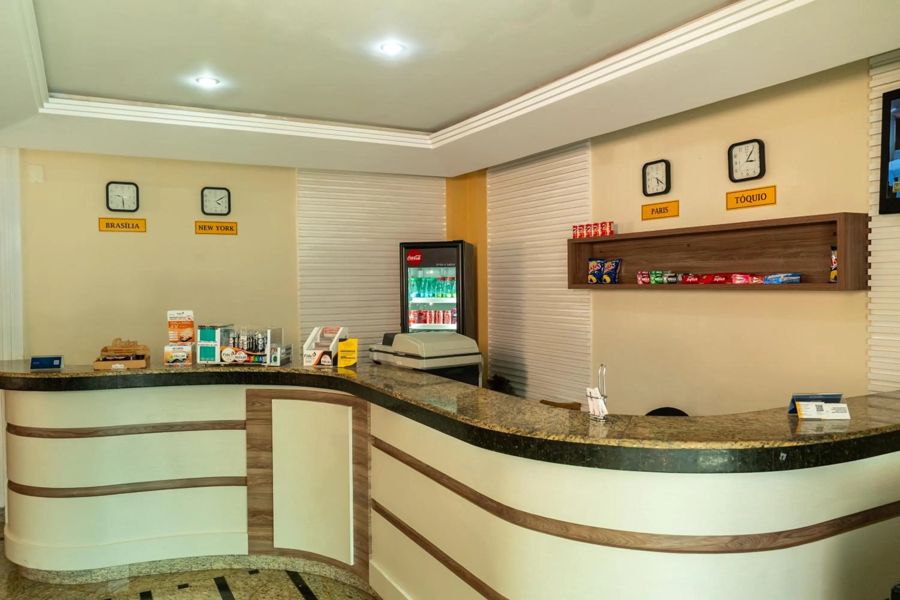 Lobby or reception in Crystal Plaza Hotel Marista