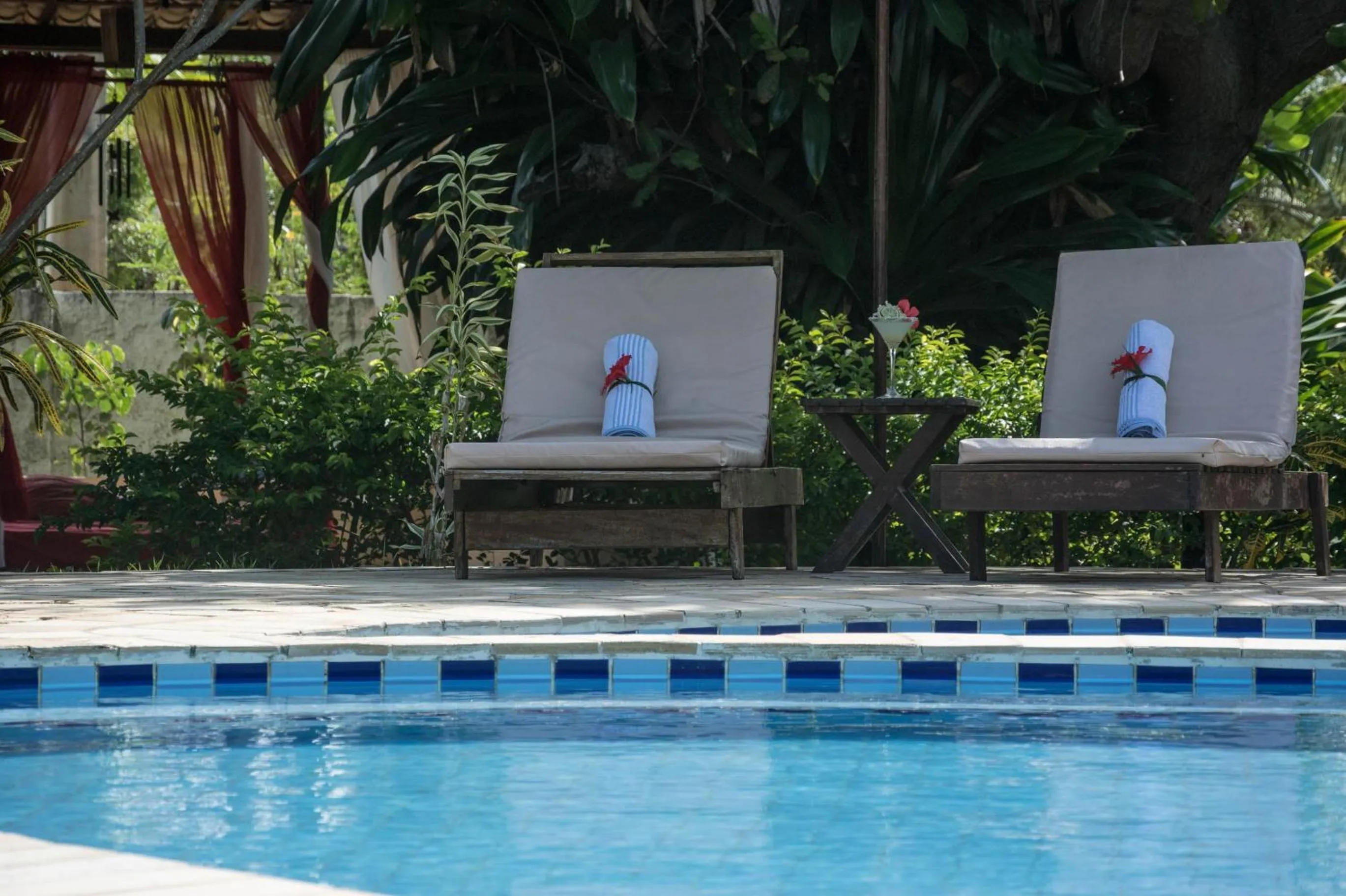 Swimming pool in Pousada Sol e Luna