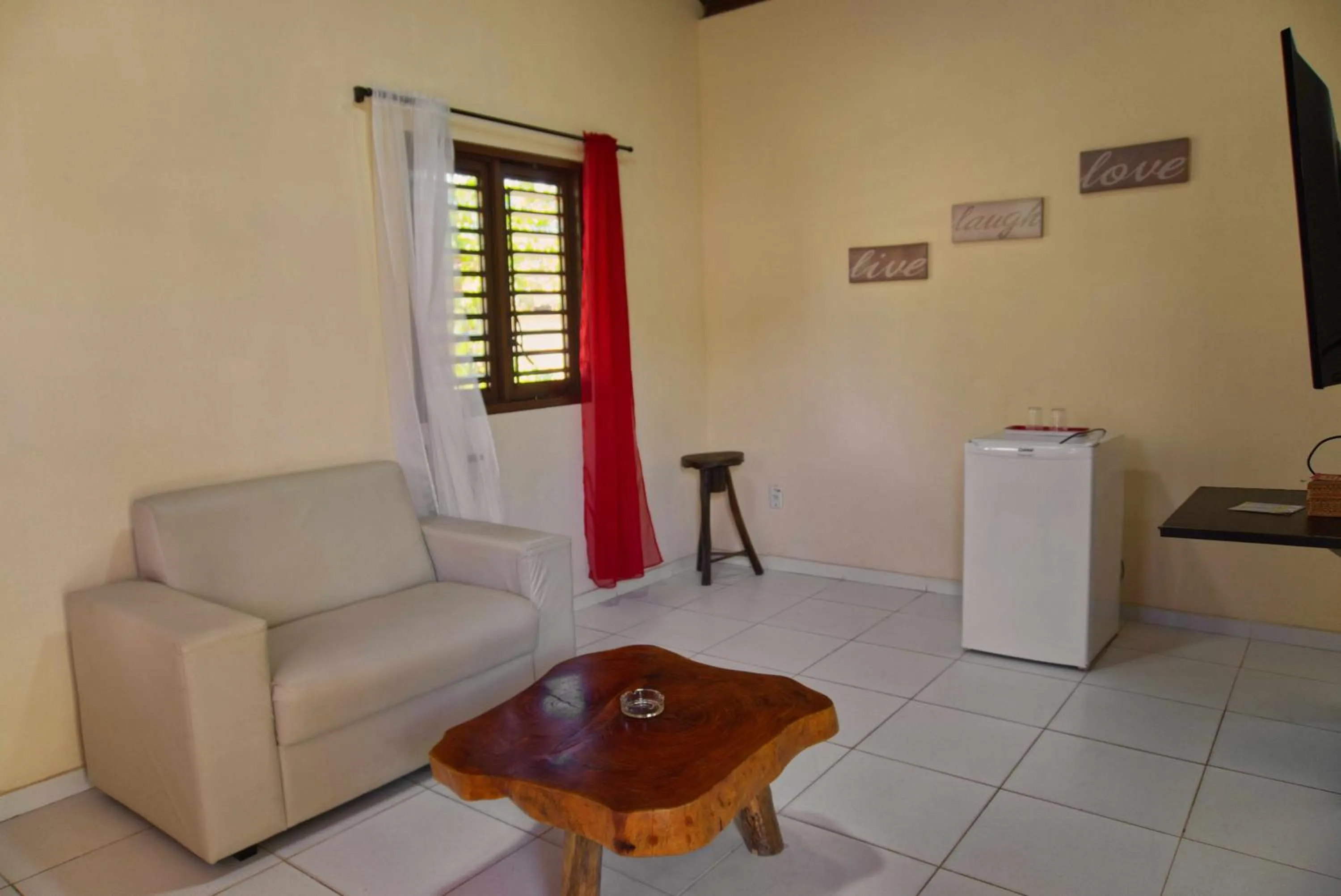 TV and multimedia in Pousada Sol e Luna