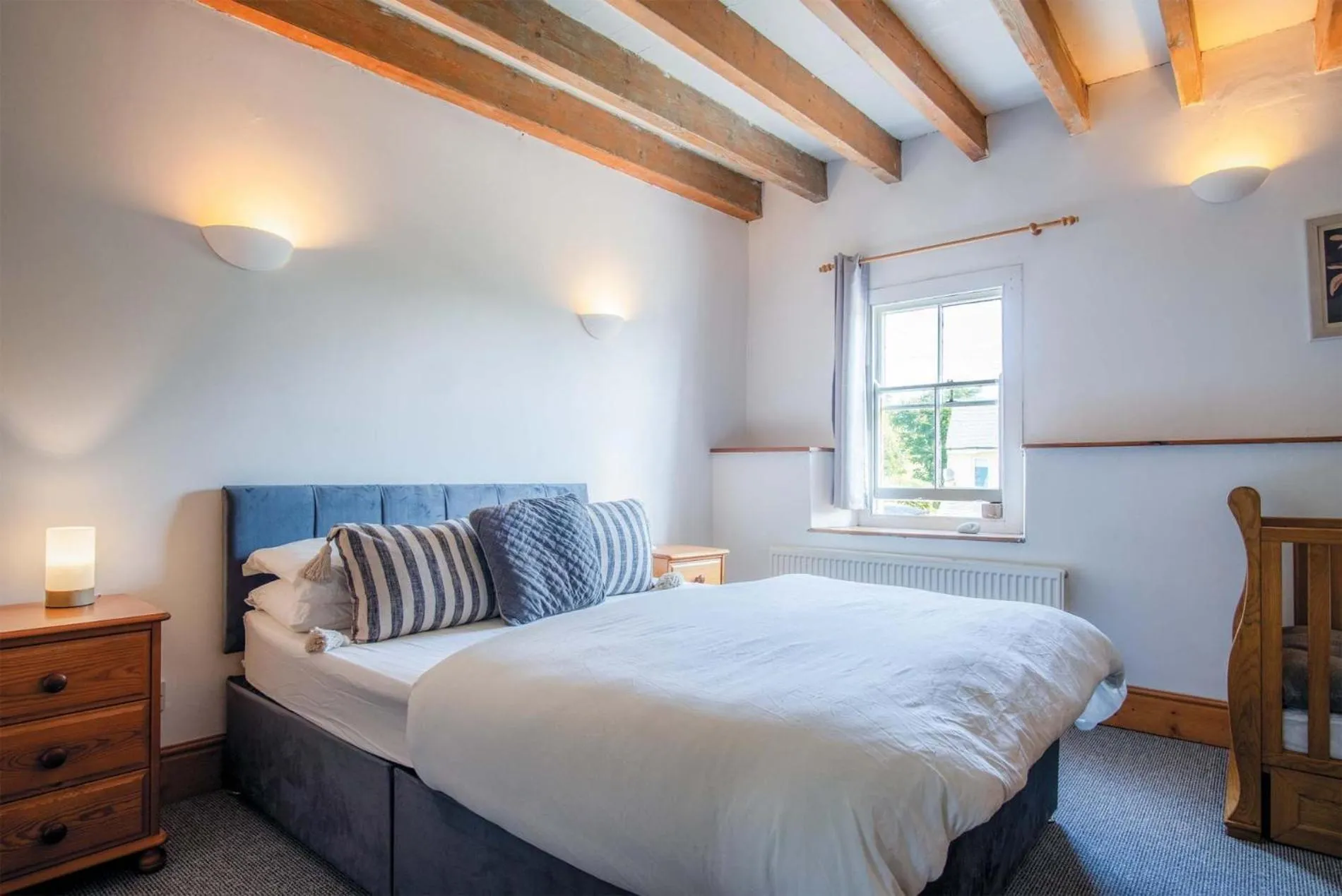 Floor plan, Bed in Angle Adventures - 4 Bedroom Cottage - Angle