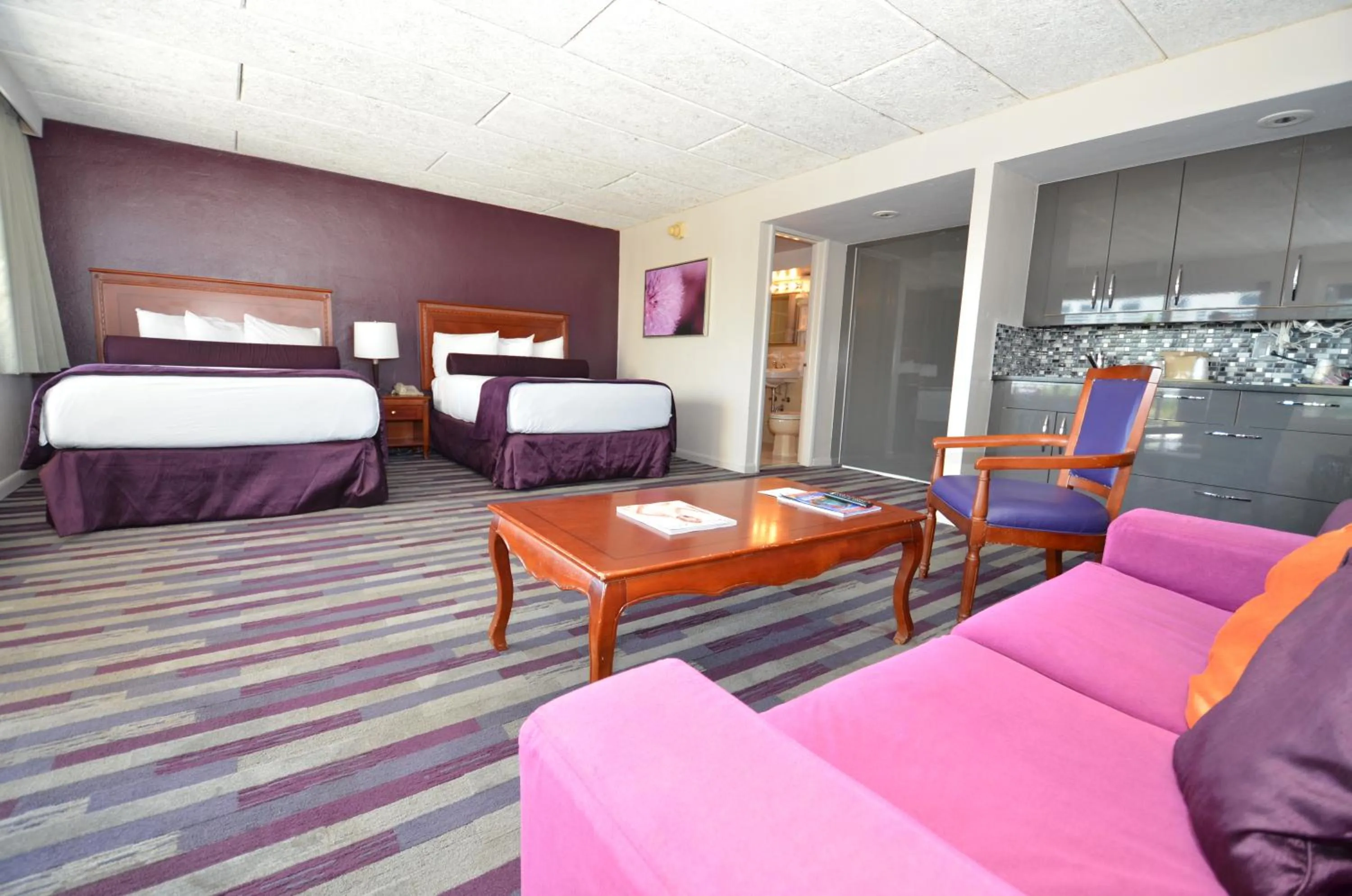 Photo of the whole room, Bed in Sea Club Ocean Resort