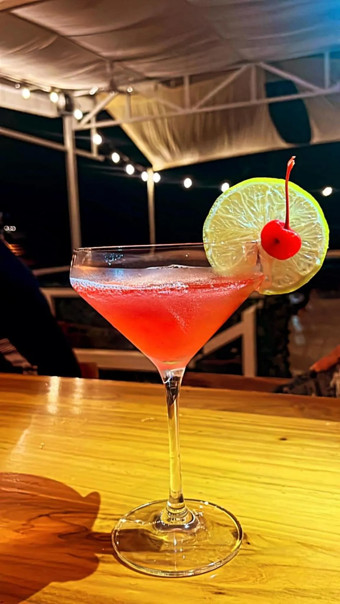 Restaurant/places to eat in Hotel Divisamar by LHR