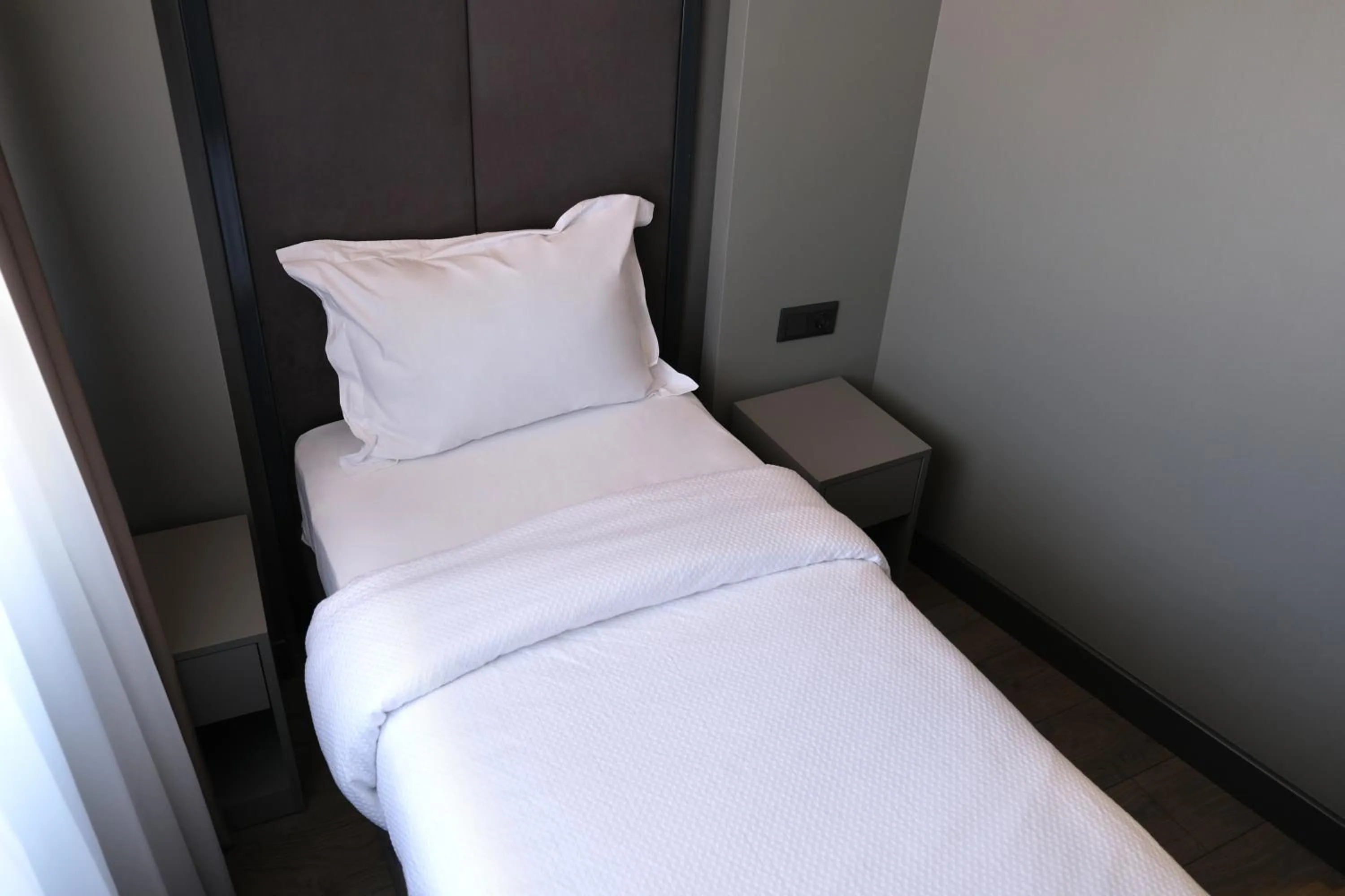 Bed in Dilens Bosphorus Hotel