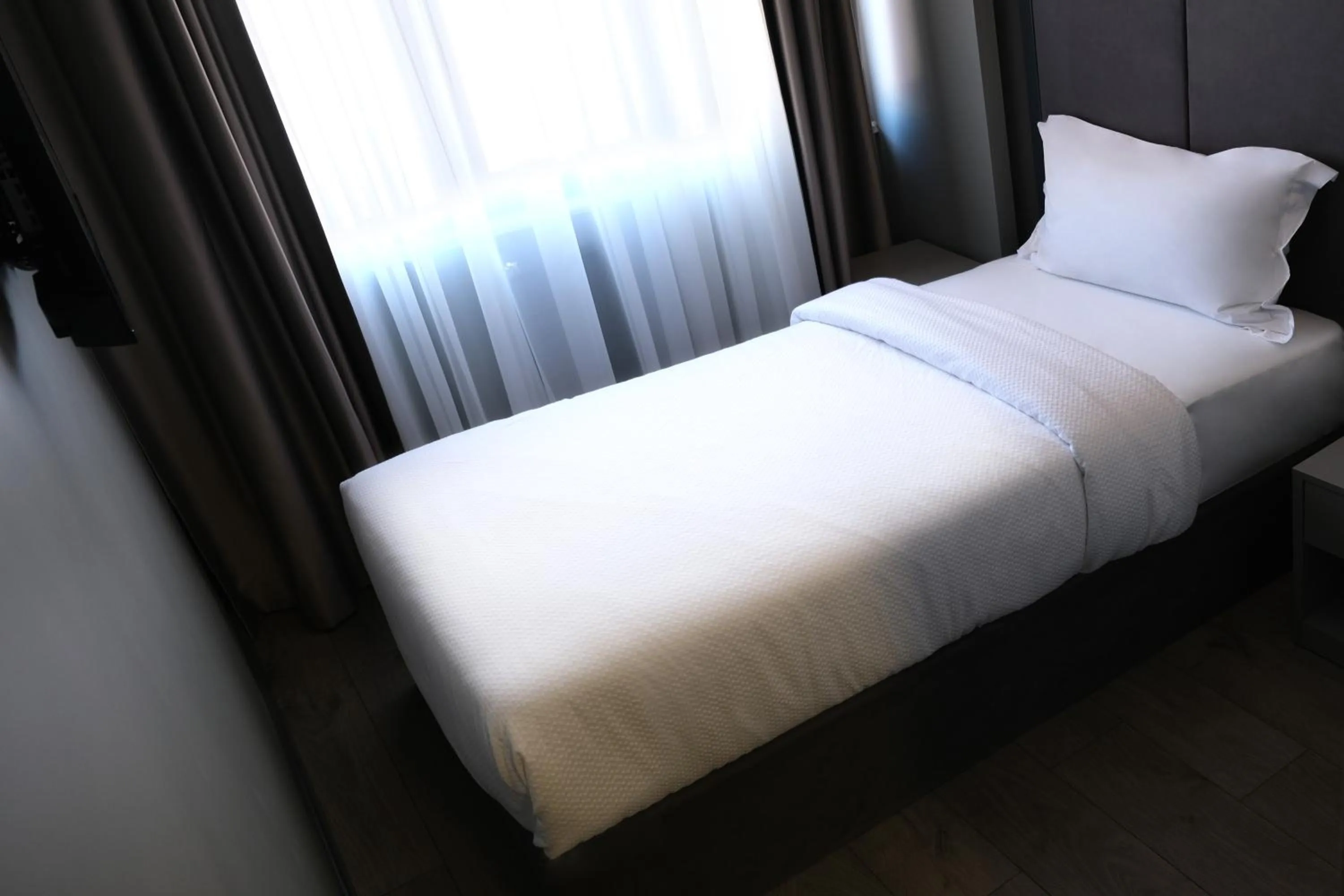 Bed in Dilens Bosphorus Hotel