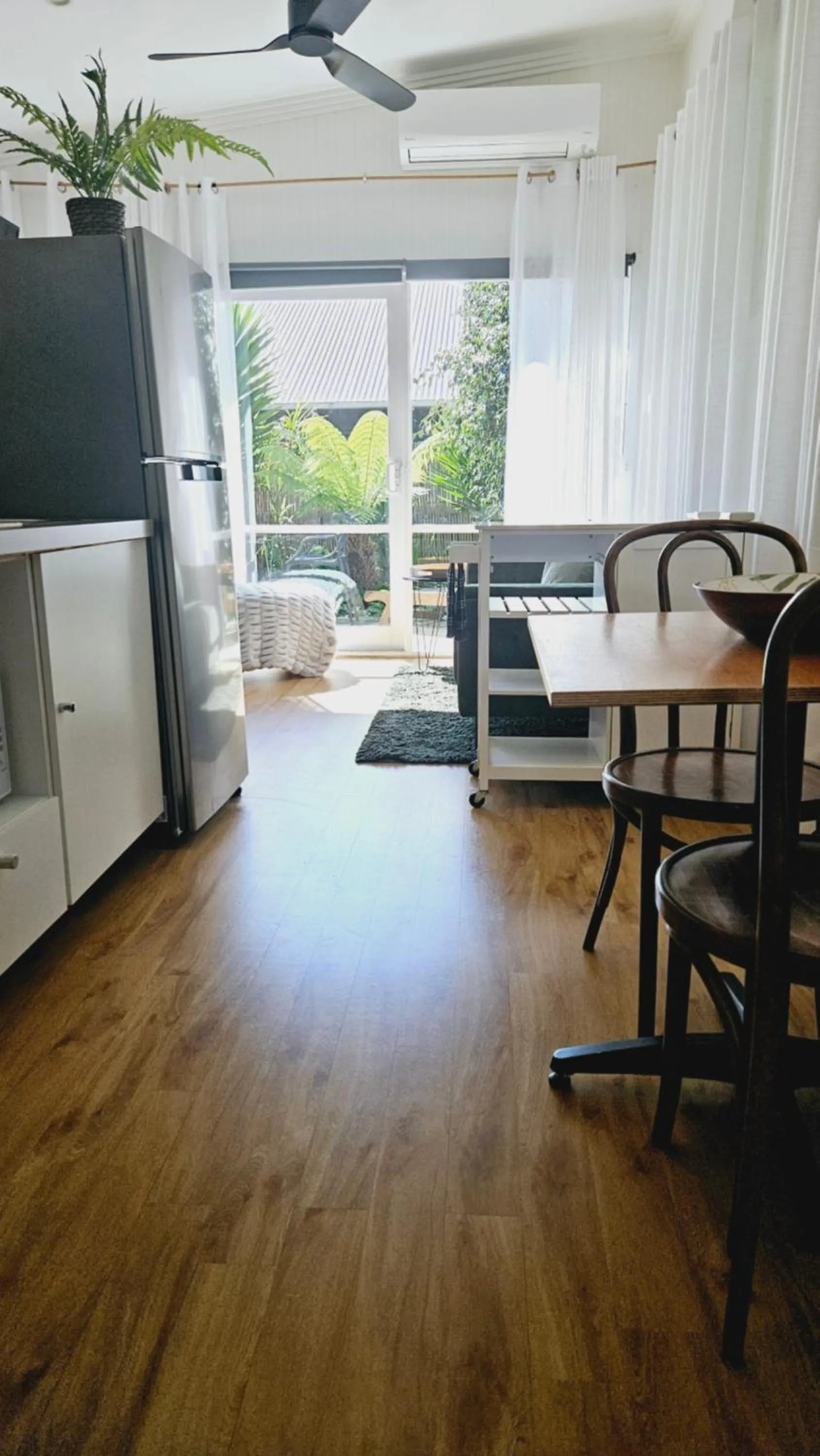 Dining area in By The Seaside