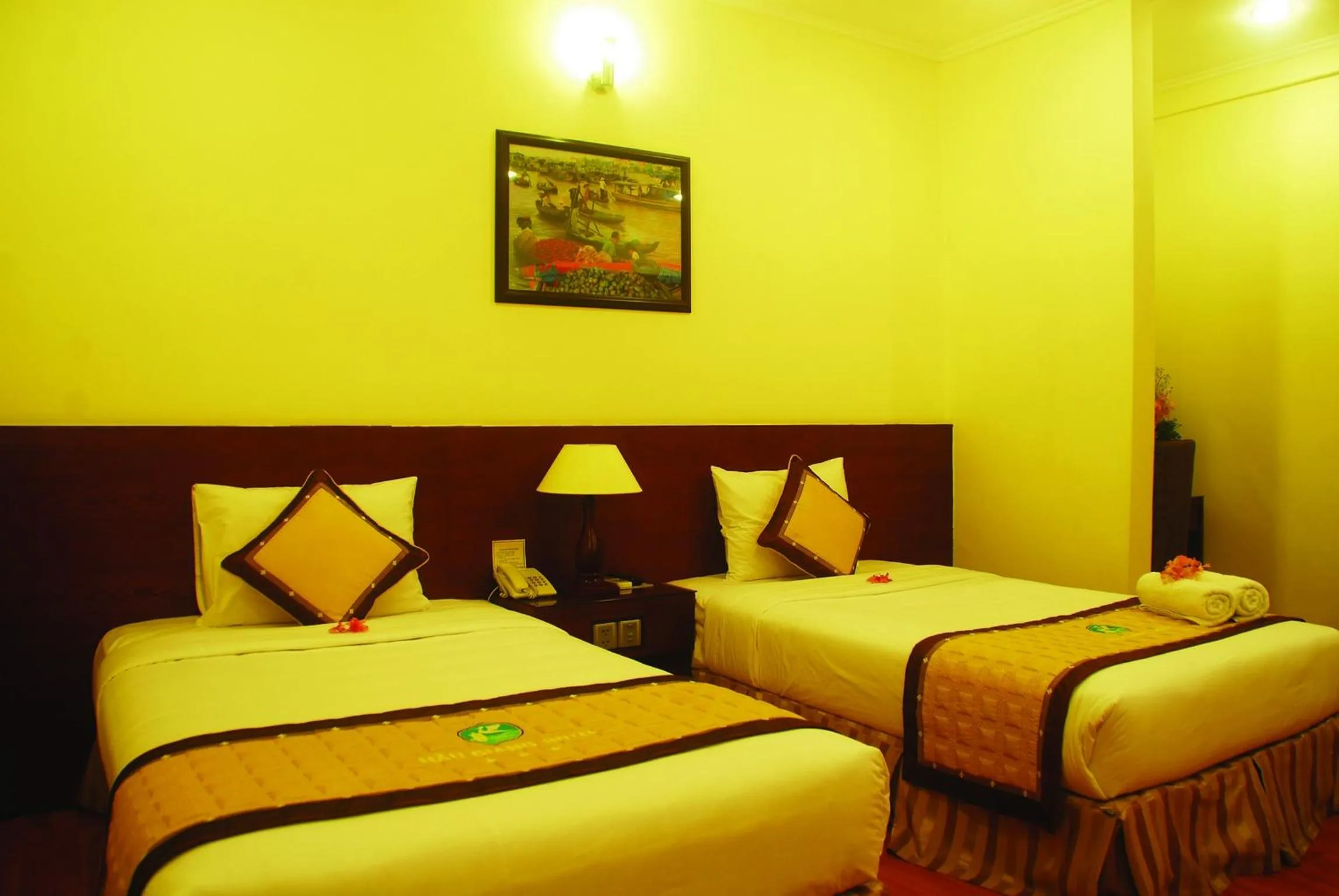 bunk bed, Bed in Hau Giang Hotel